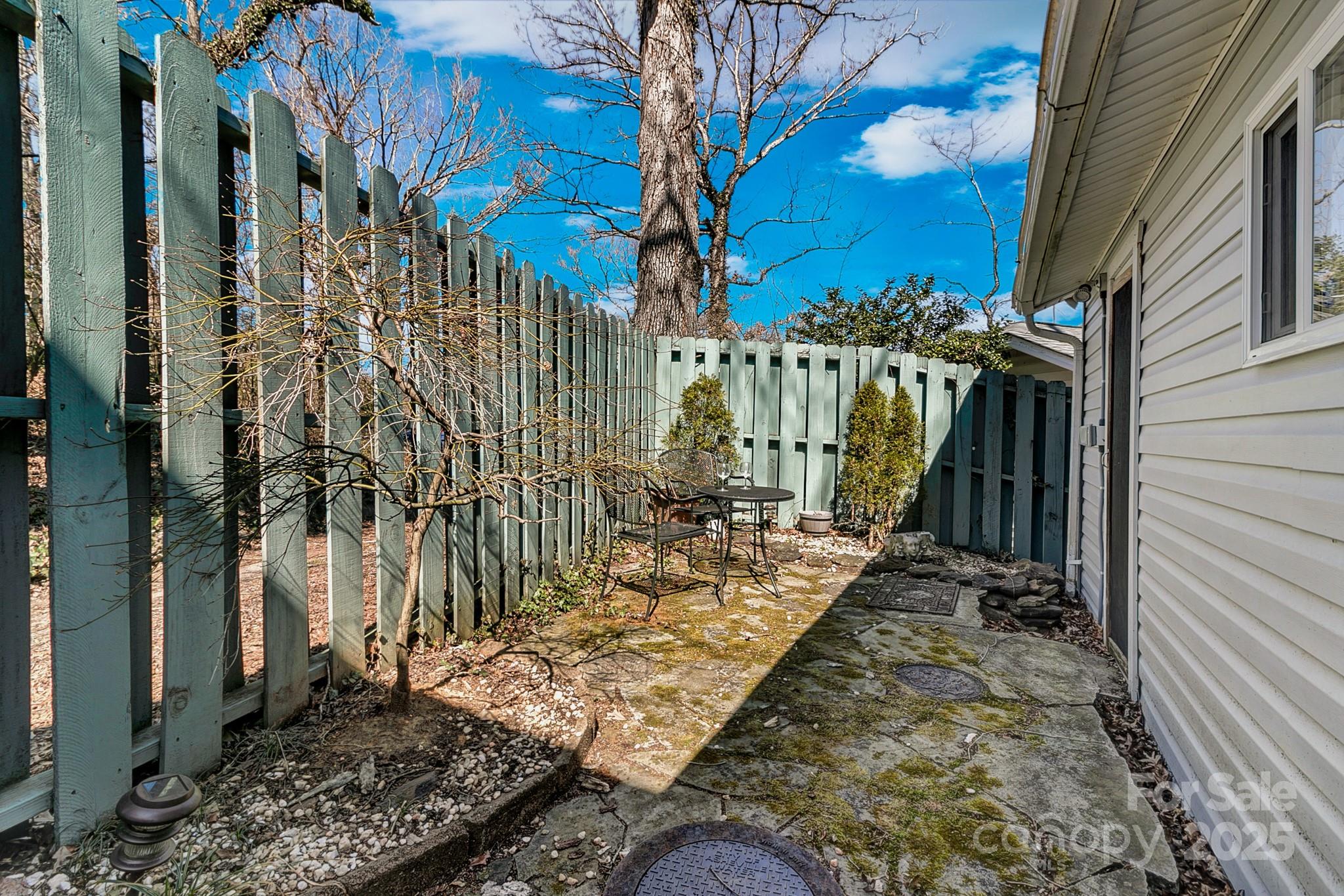 24 Rhododendron Drive Property Photo 27