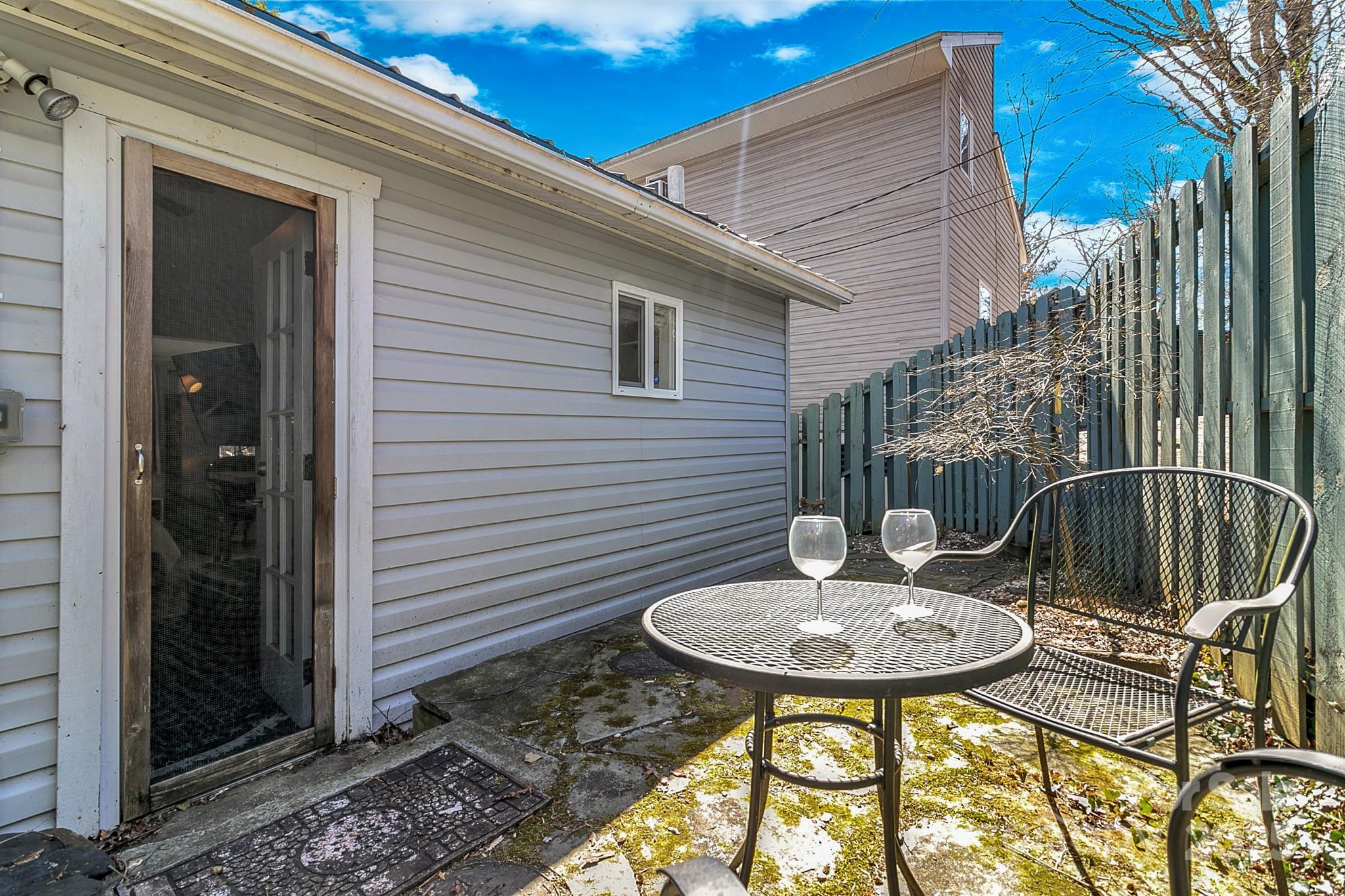 24 Rhododendron Drive Property Photo 28