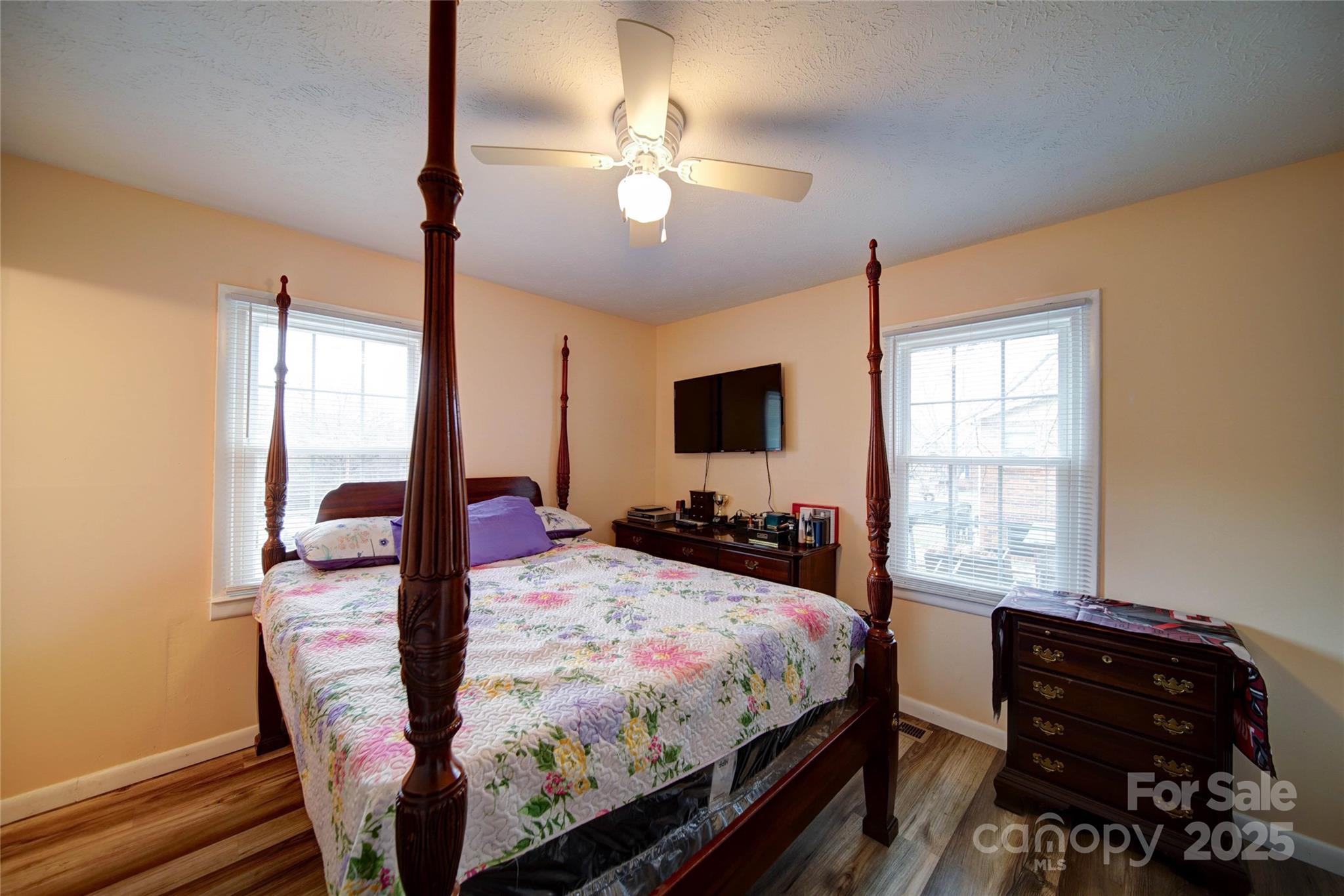102 Wilshire Avenue Property Photo 15