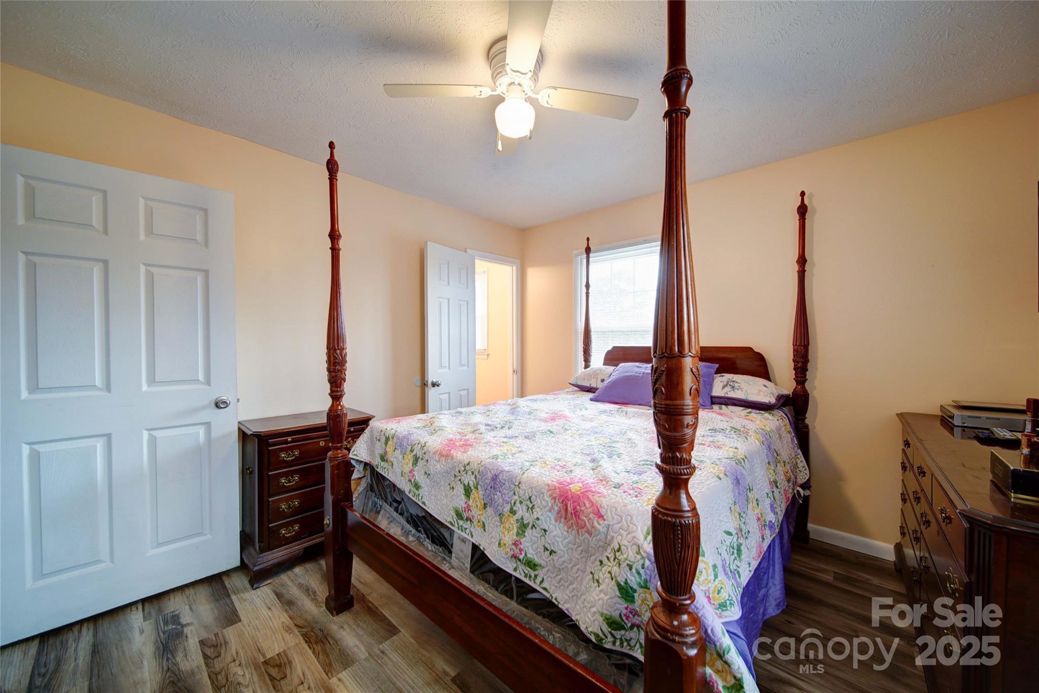 102 Wilshire Avenue Property Photo 16