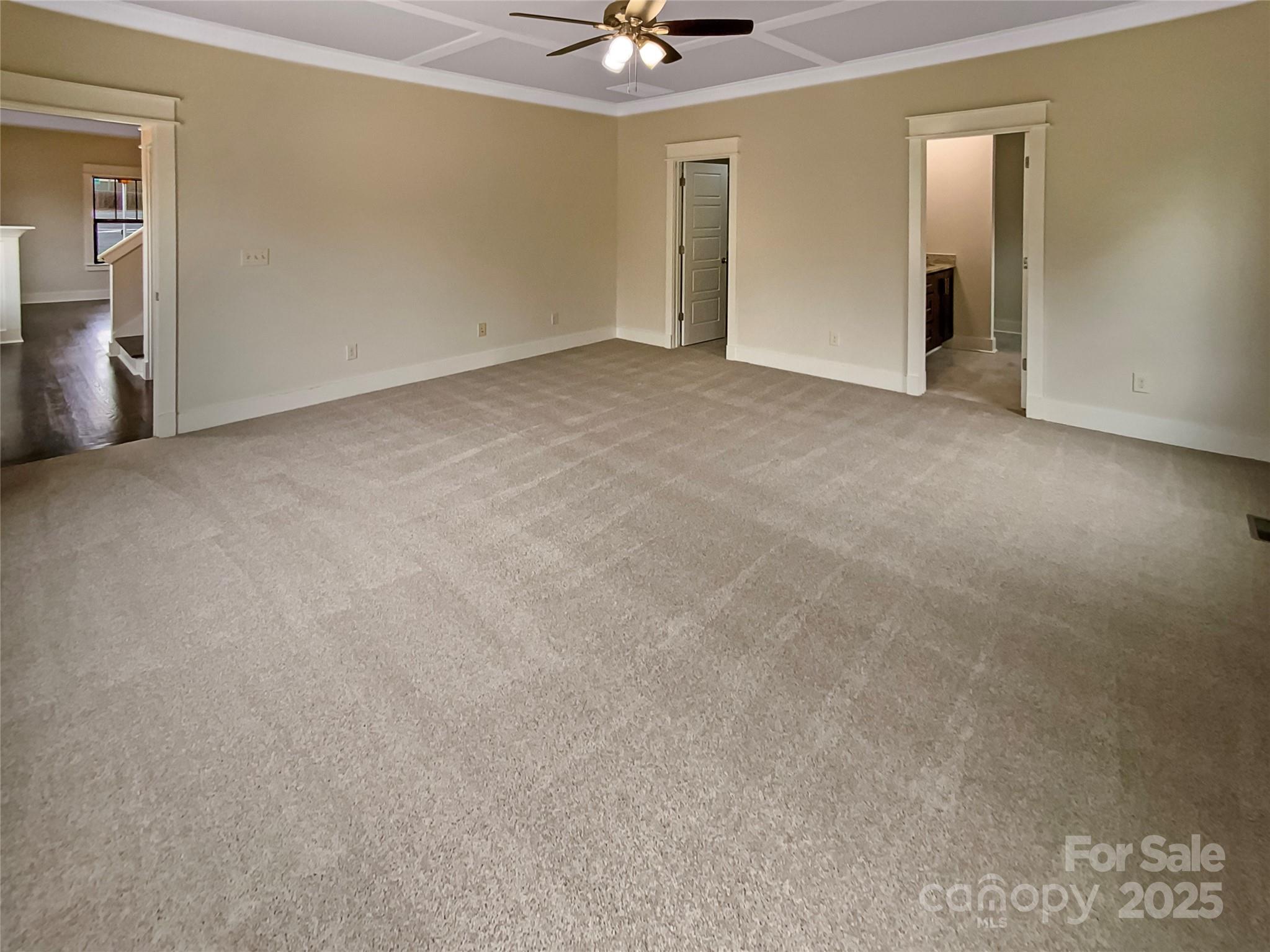 2927 Clemson Avenue Property Photo 17