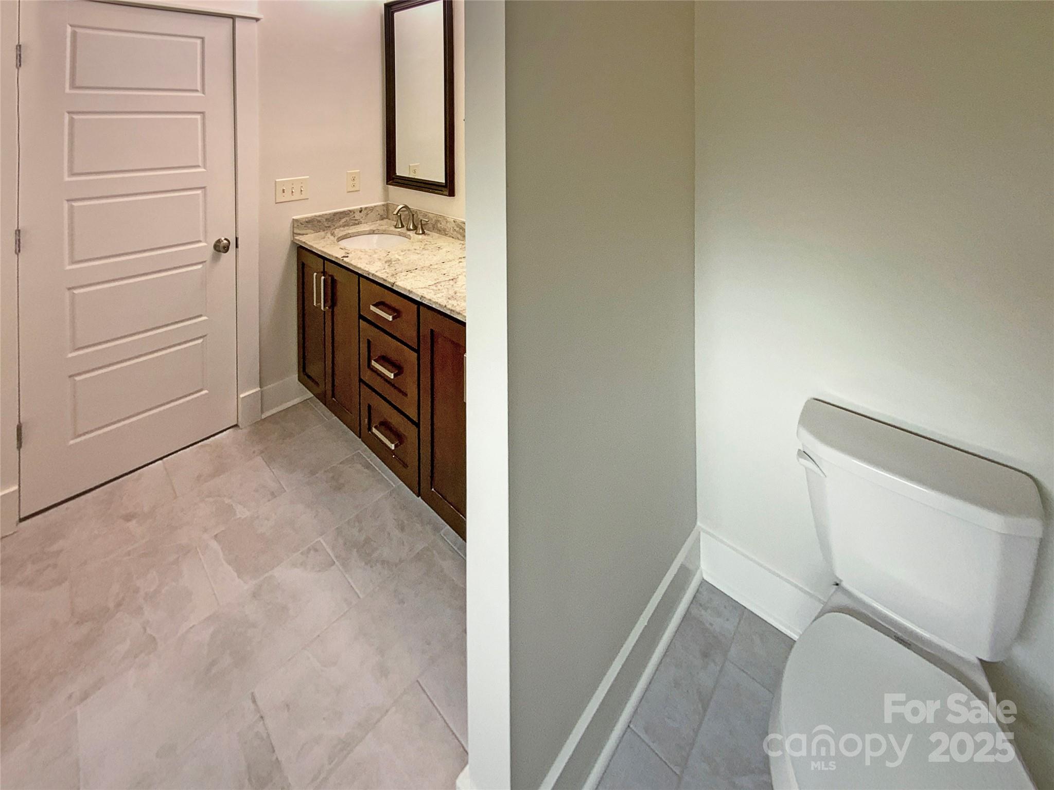 2927 Clemson Avenue Property Photo 19