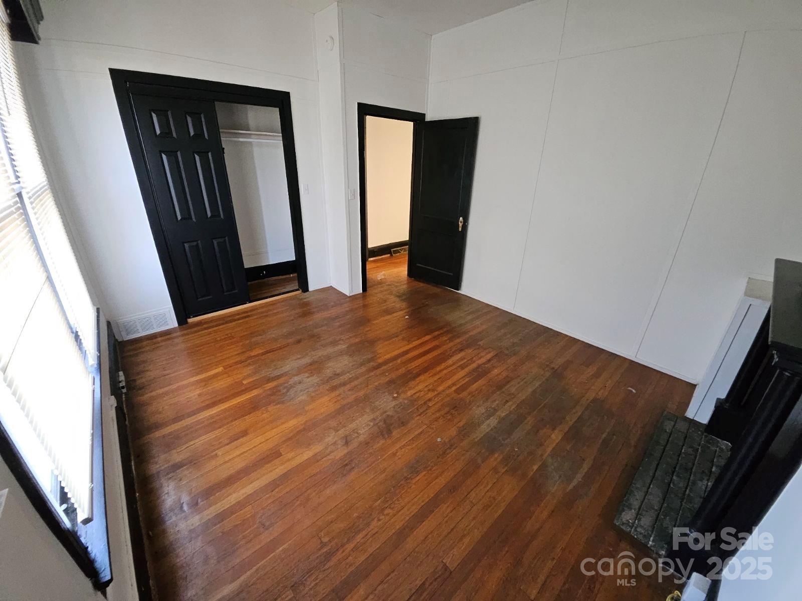 173 Columbia Street Property Photo 10