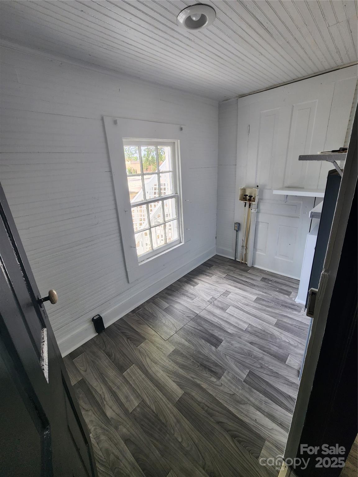 173 Columbia Street Property Photo 18