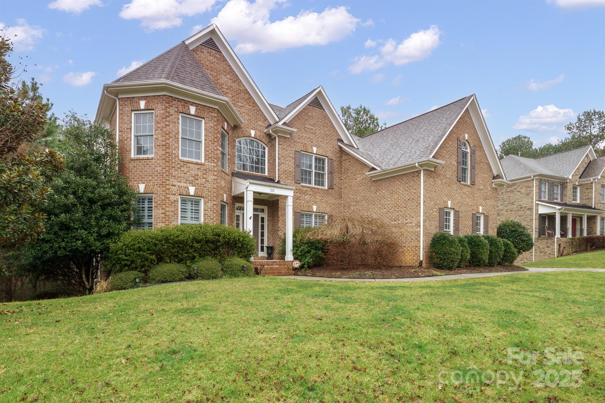 722 Fairway Point Drive Property Photo