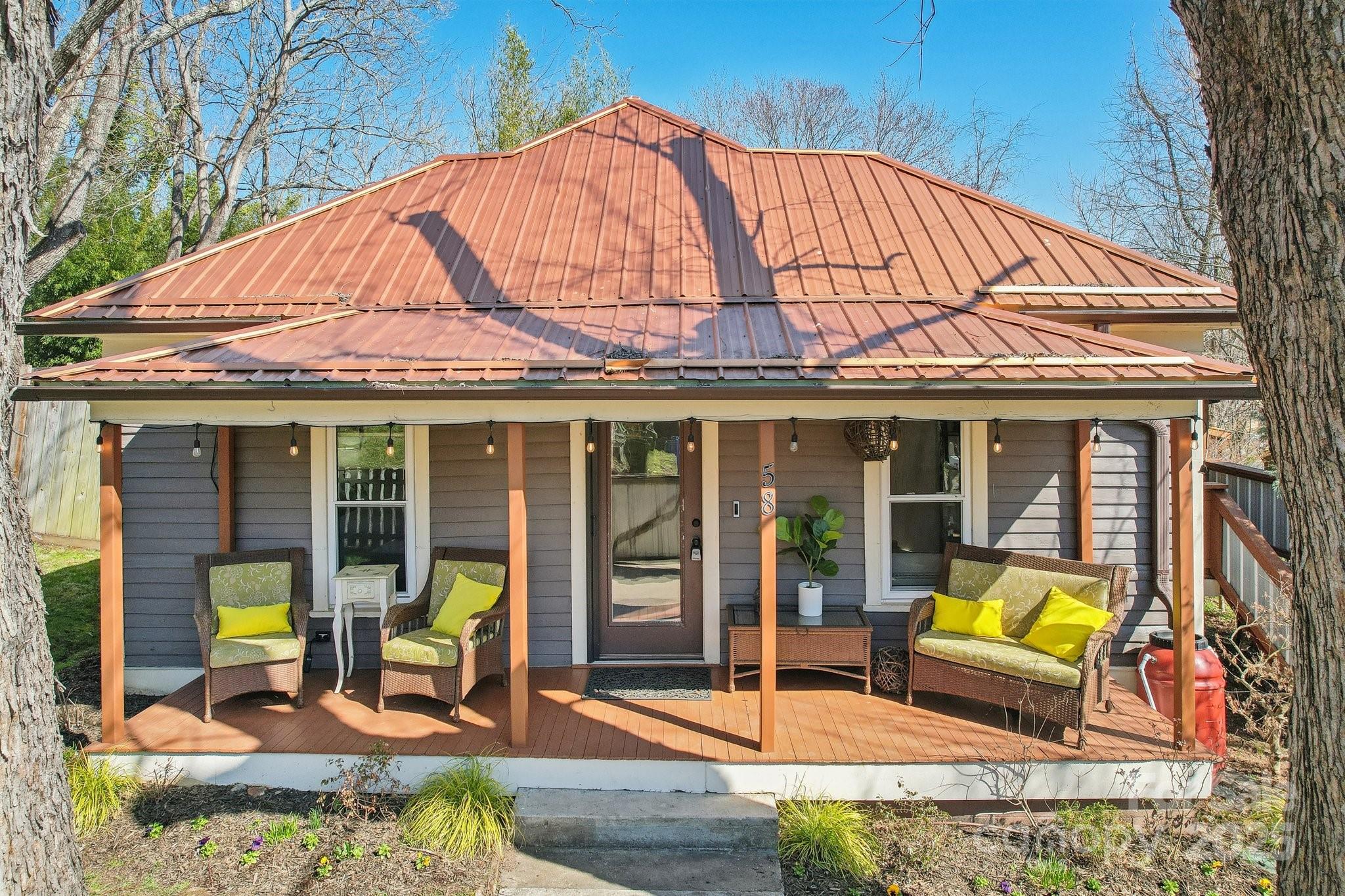 58 Swannanoa Avenue Property Photo