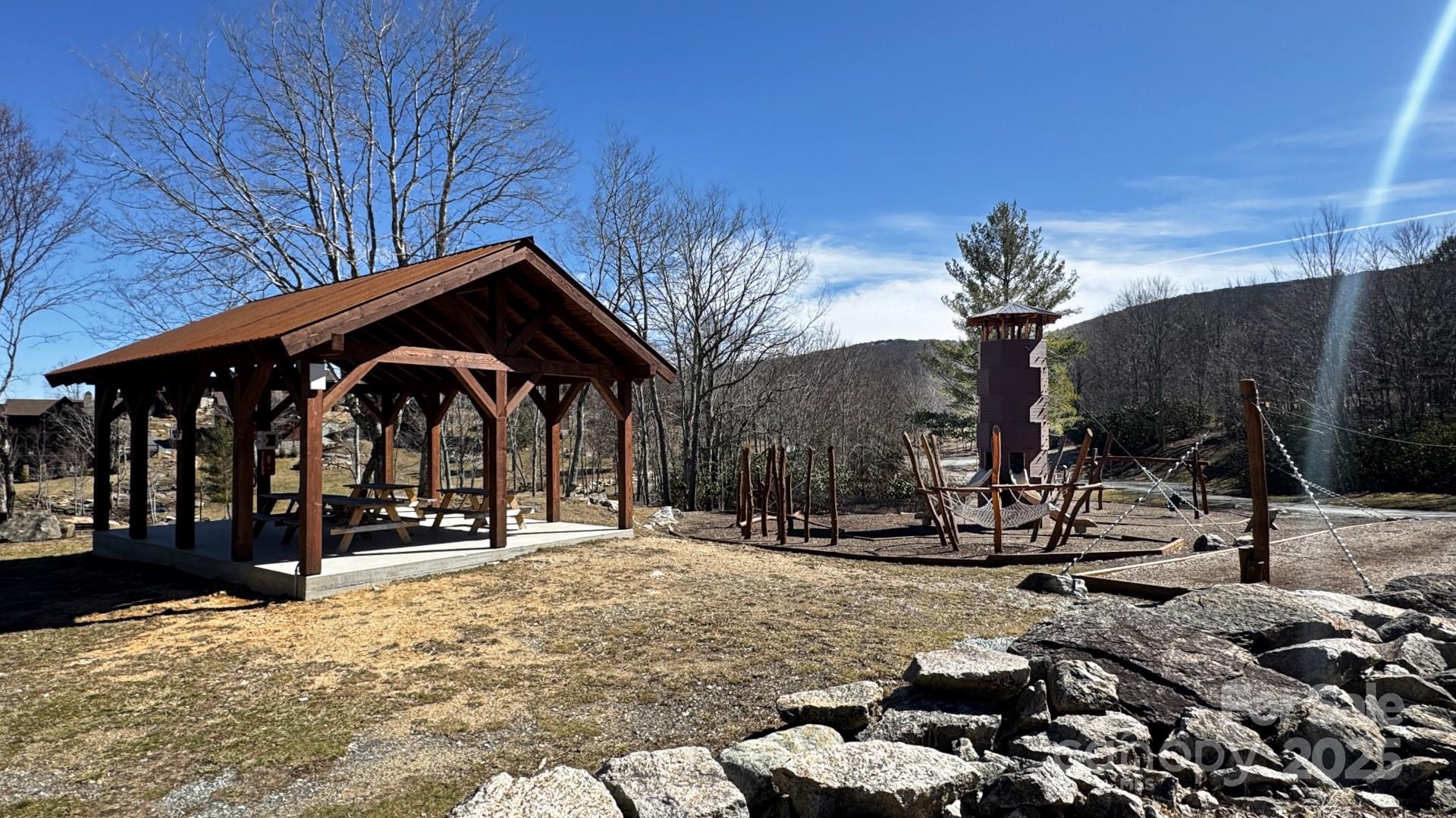 68 Eagle Pass None Property Photo 21