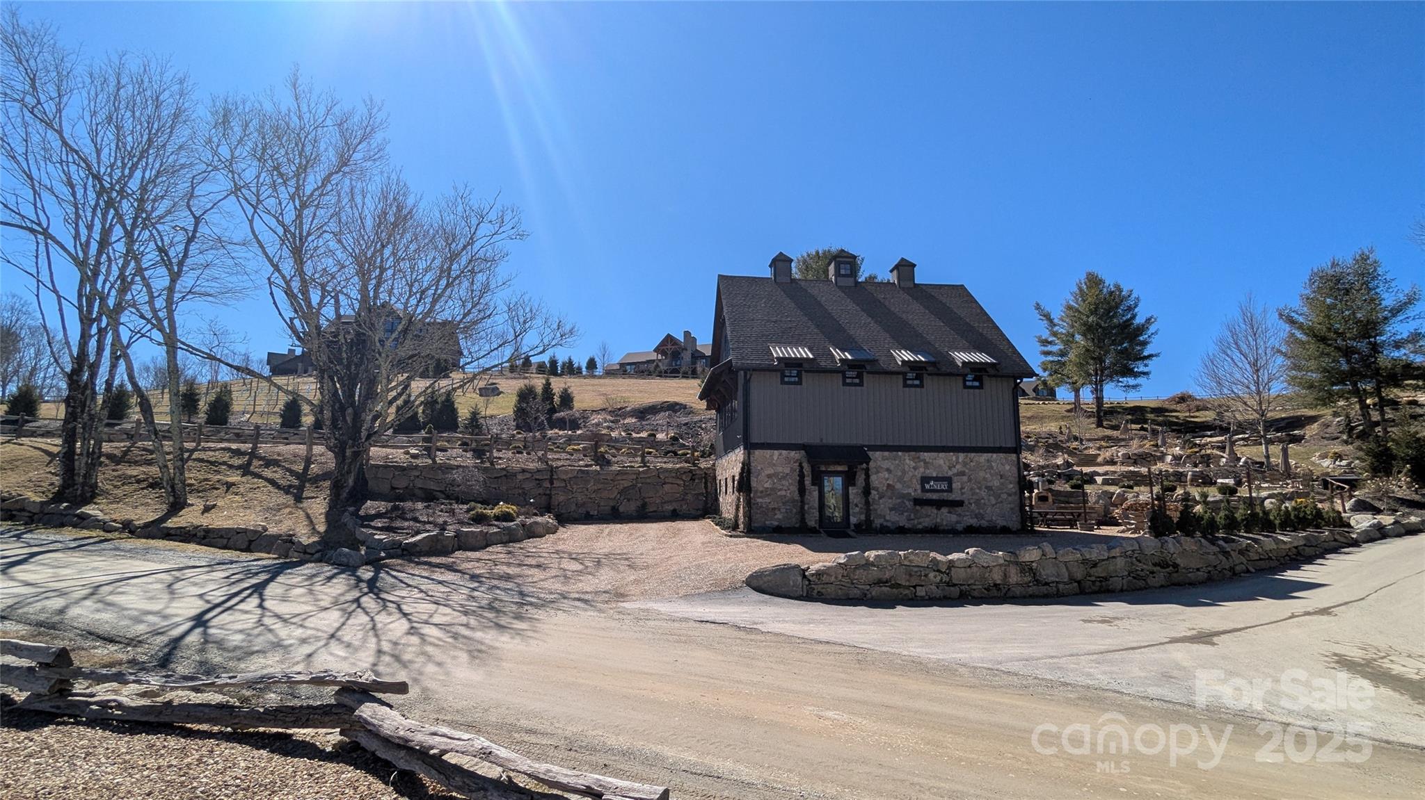 68 Eagle Pass None Property Photo 23