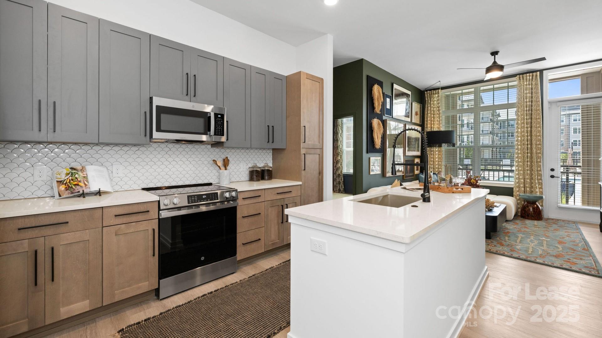 10500 Midway Park Drive B3 Property Photo 11