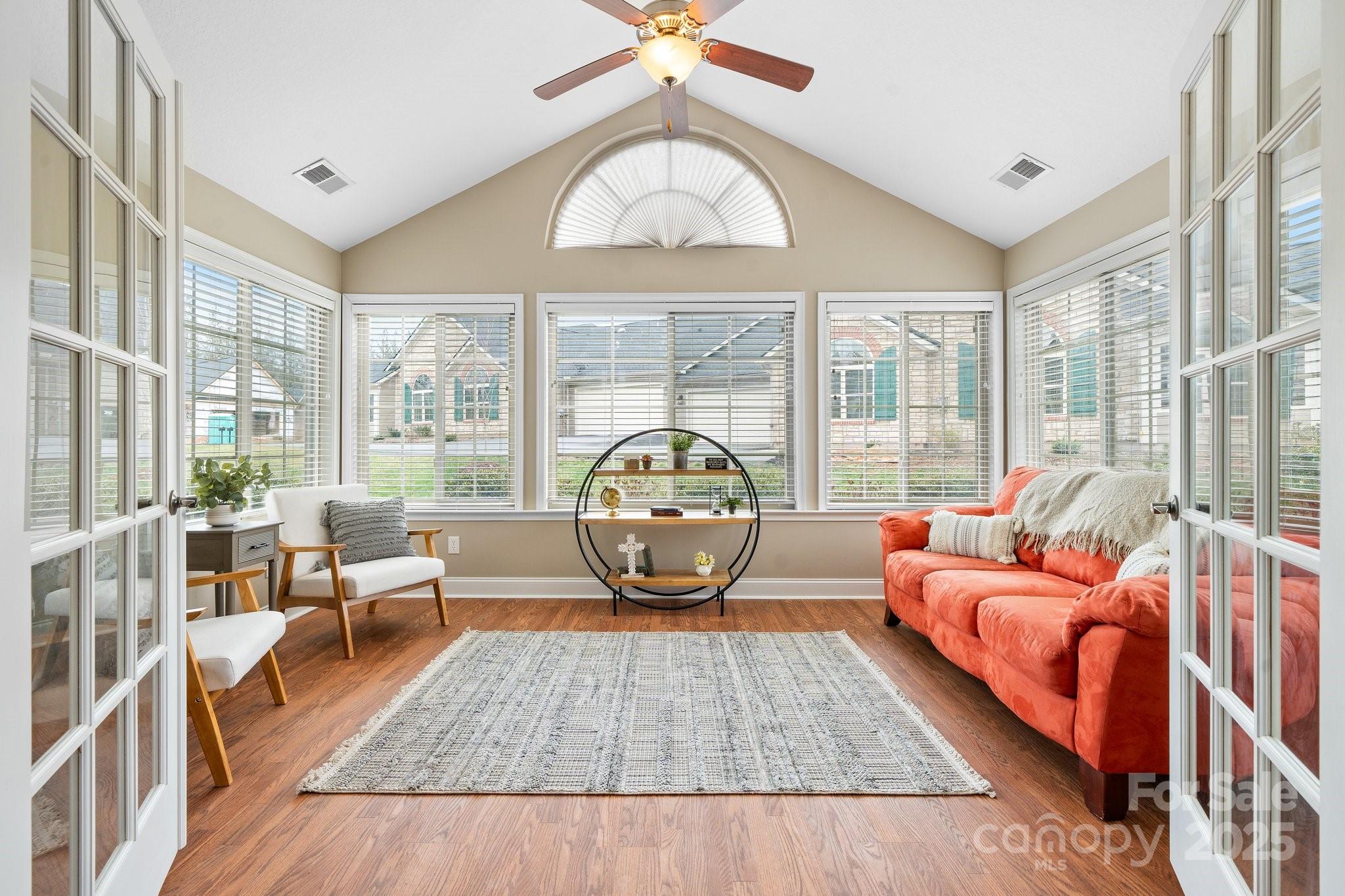 824 Wynnshire Drive D Property Photo 1