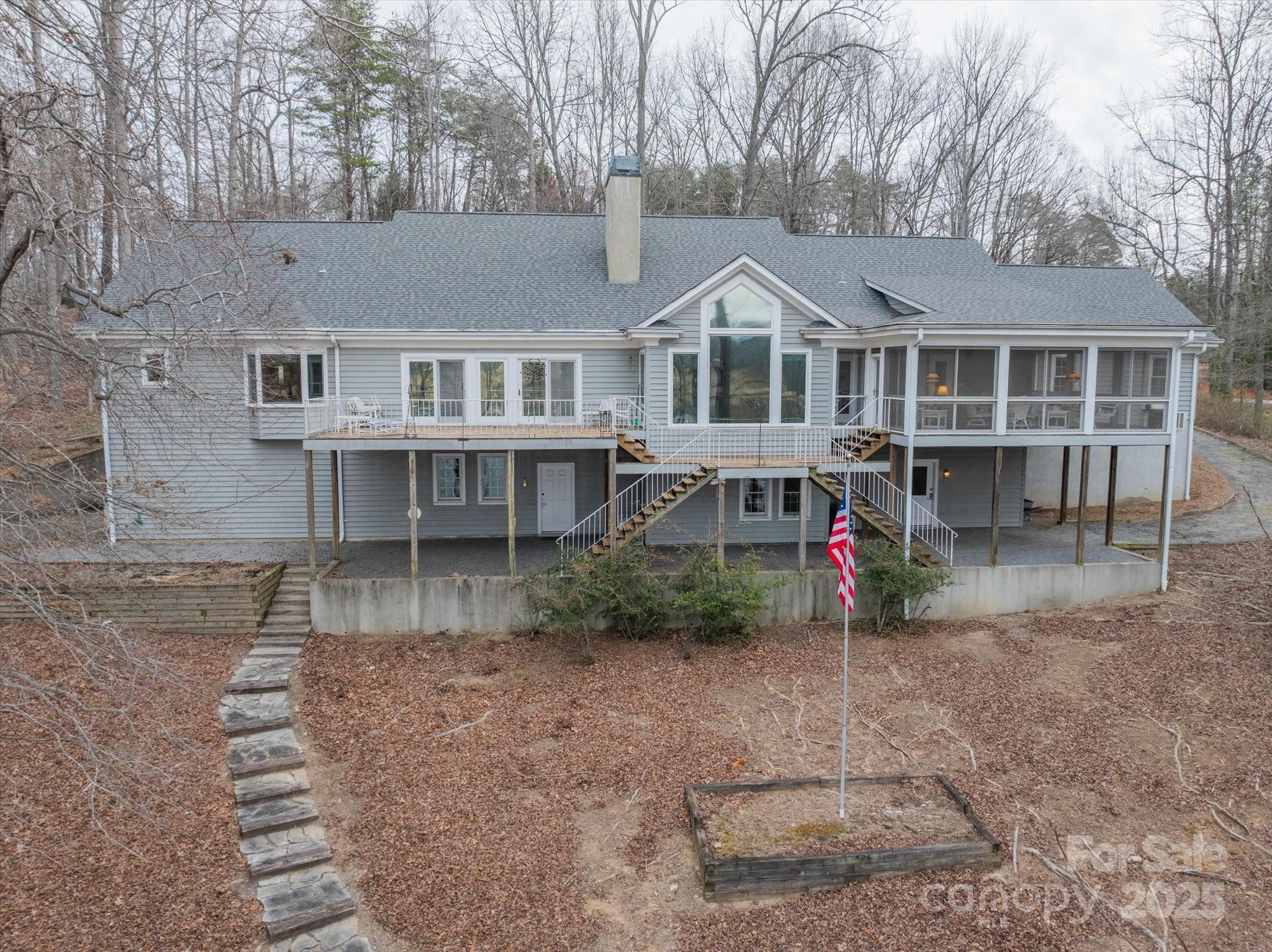 98 Fox Trail Property Photo