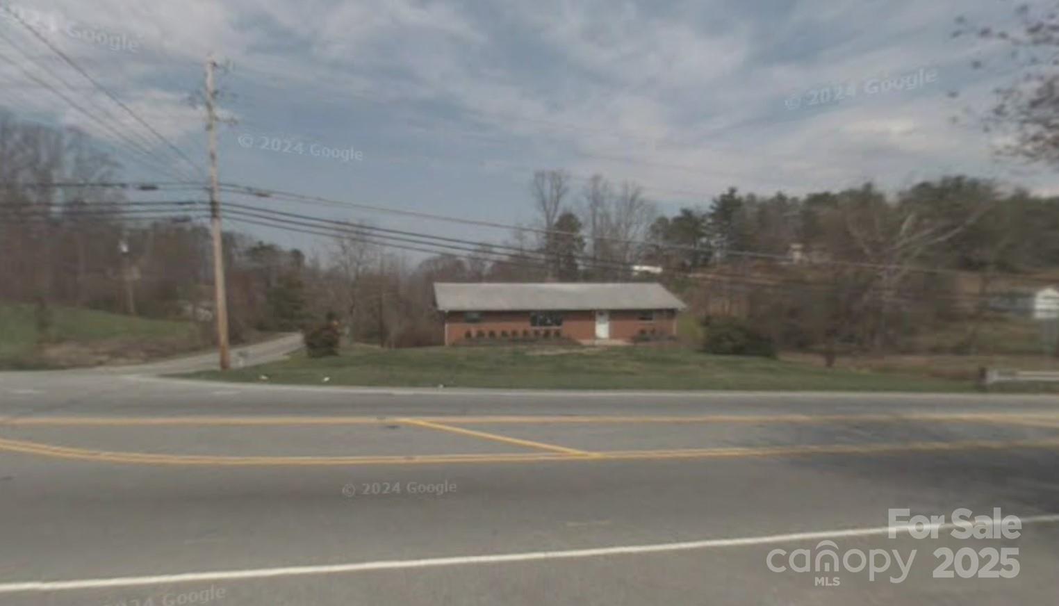 129 Sardis Road Property Photo 4