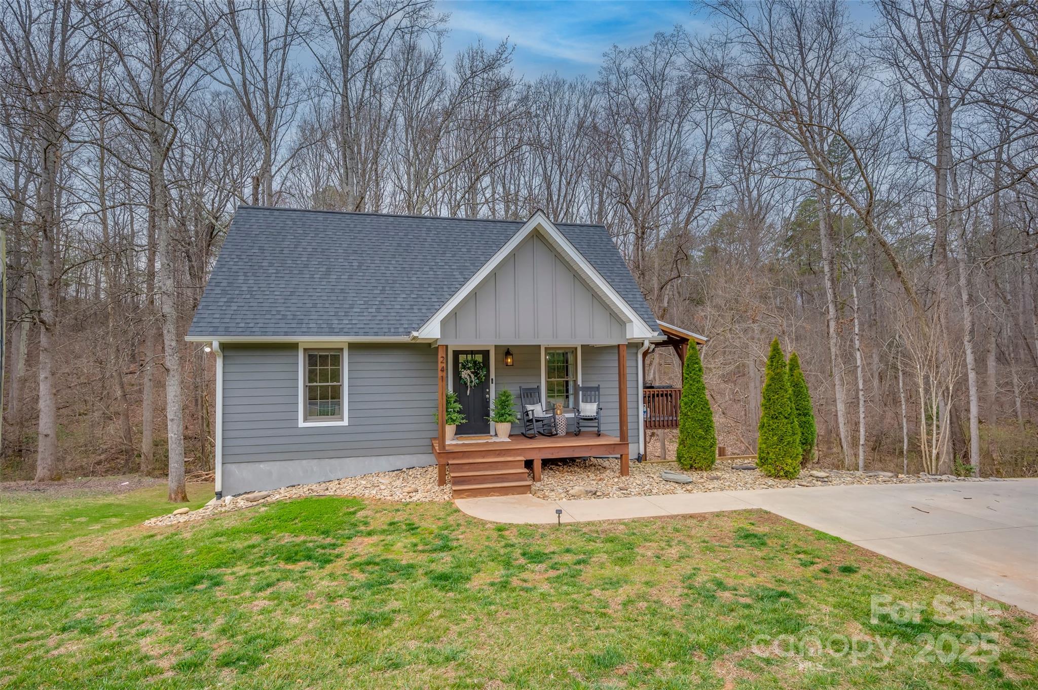 241 Pearidge Road Property Photo