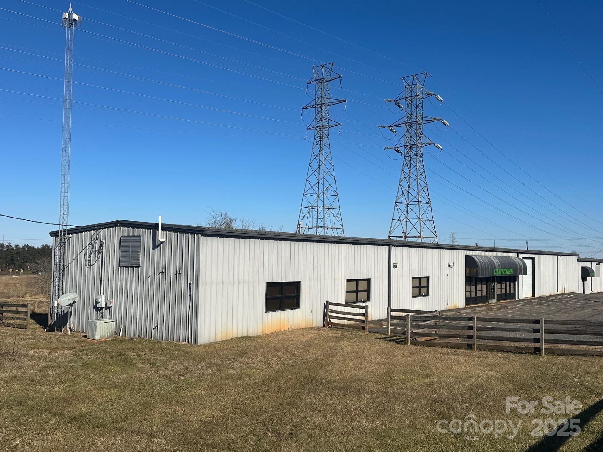 140 Water Tank Road Property Photo 3