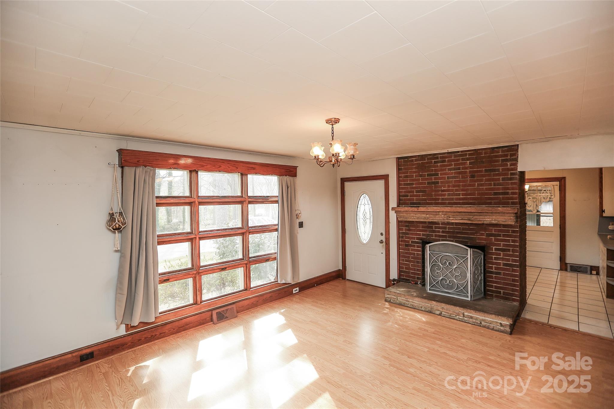 142 Wilson Street Property Photo 4