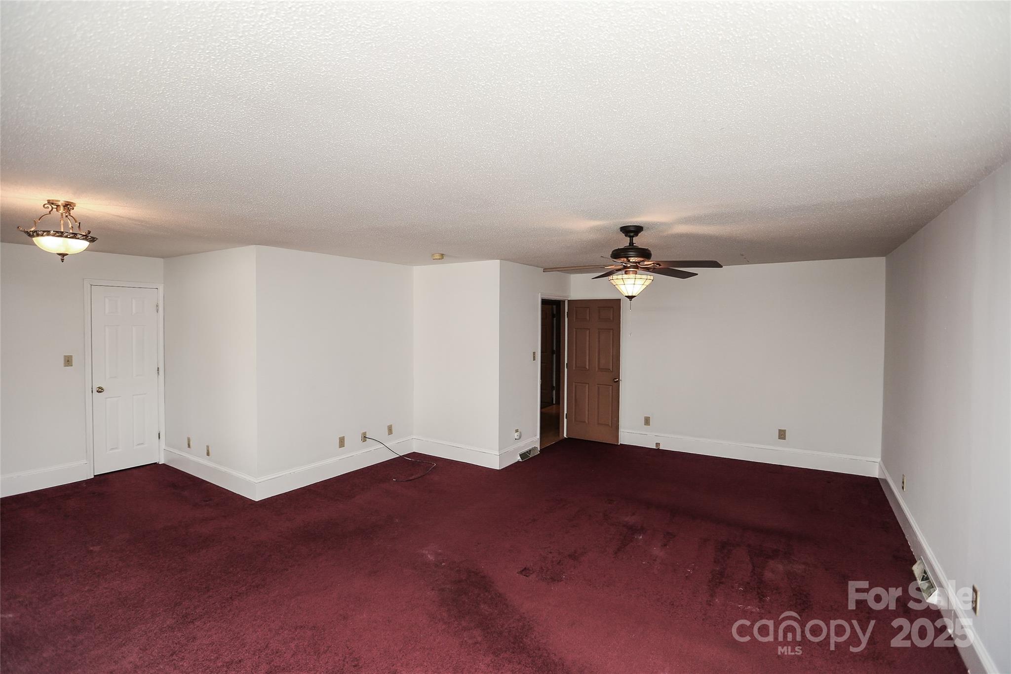 142 Wilson Street Property Photo 12