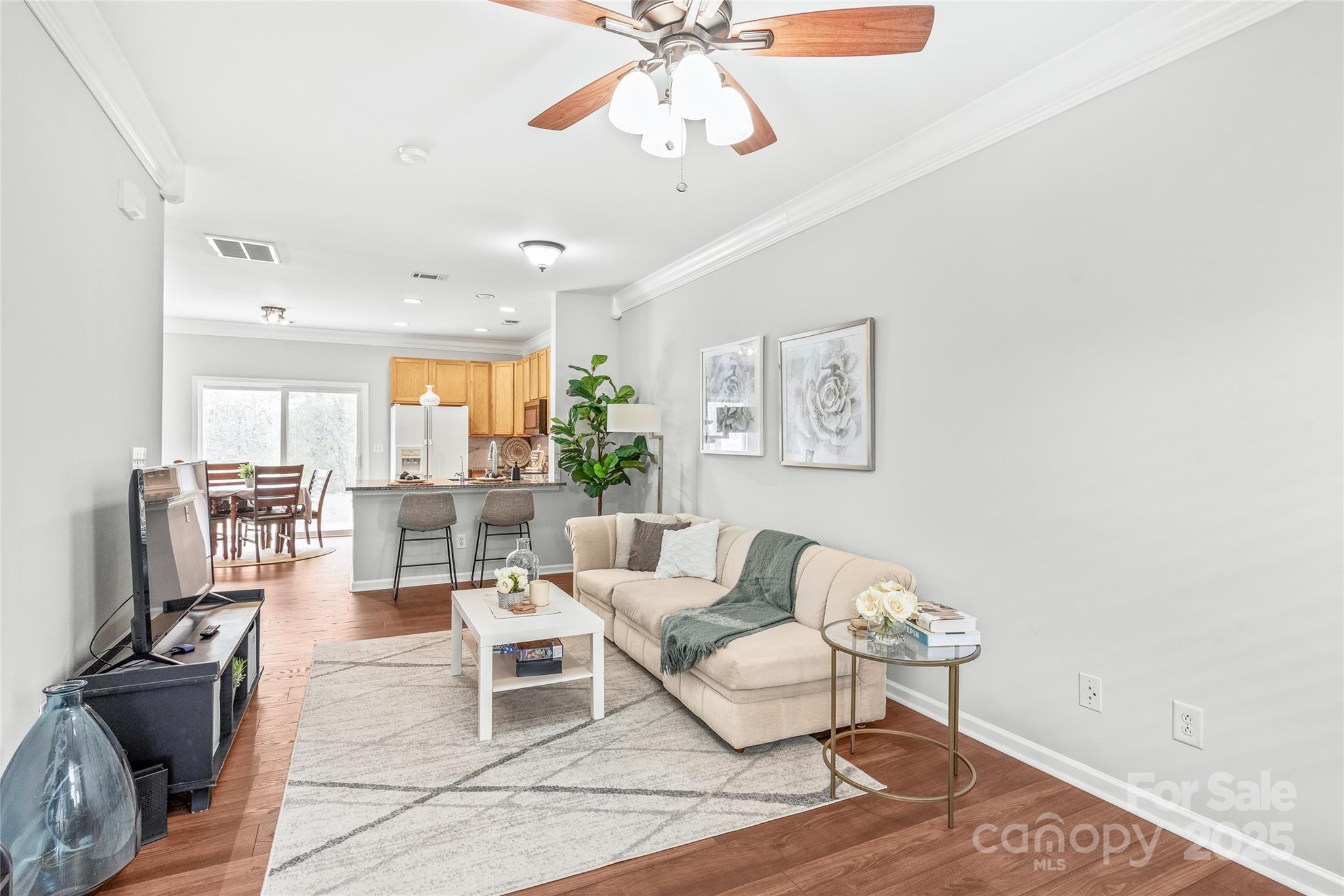 130 Clydesdale Court Property Photo 1
