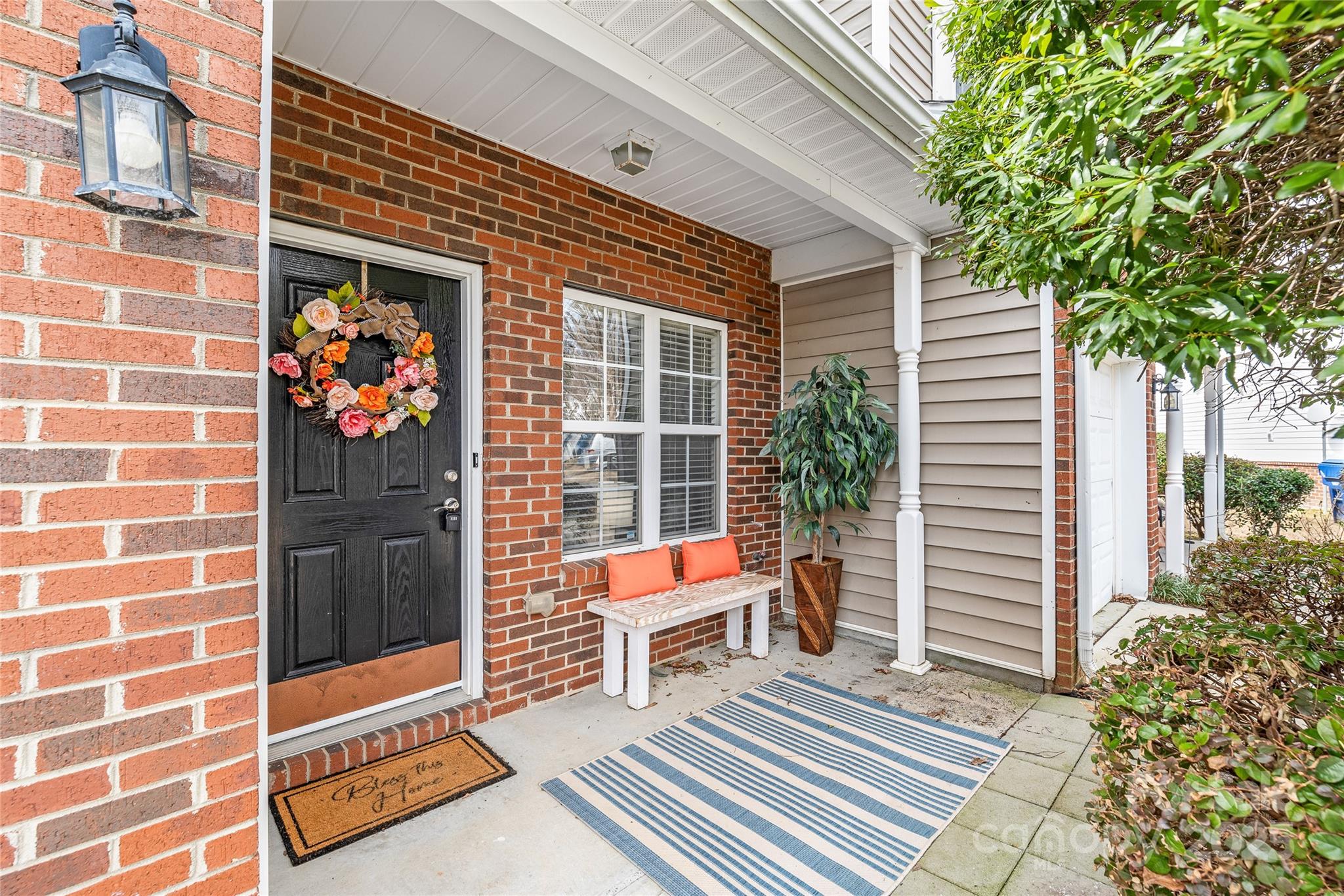 130 Clydesdale Court Property Photo 3