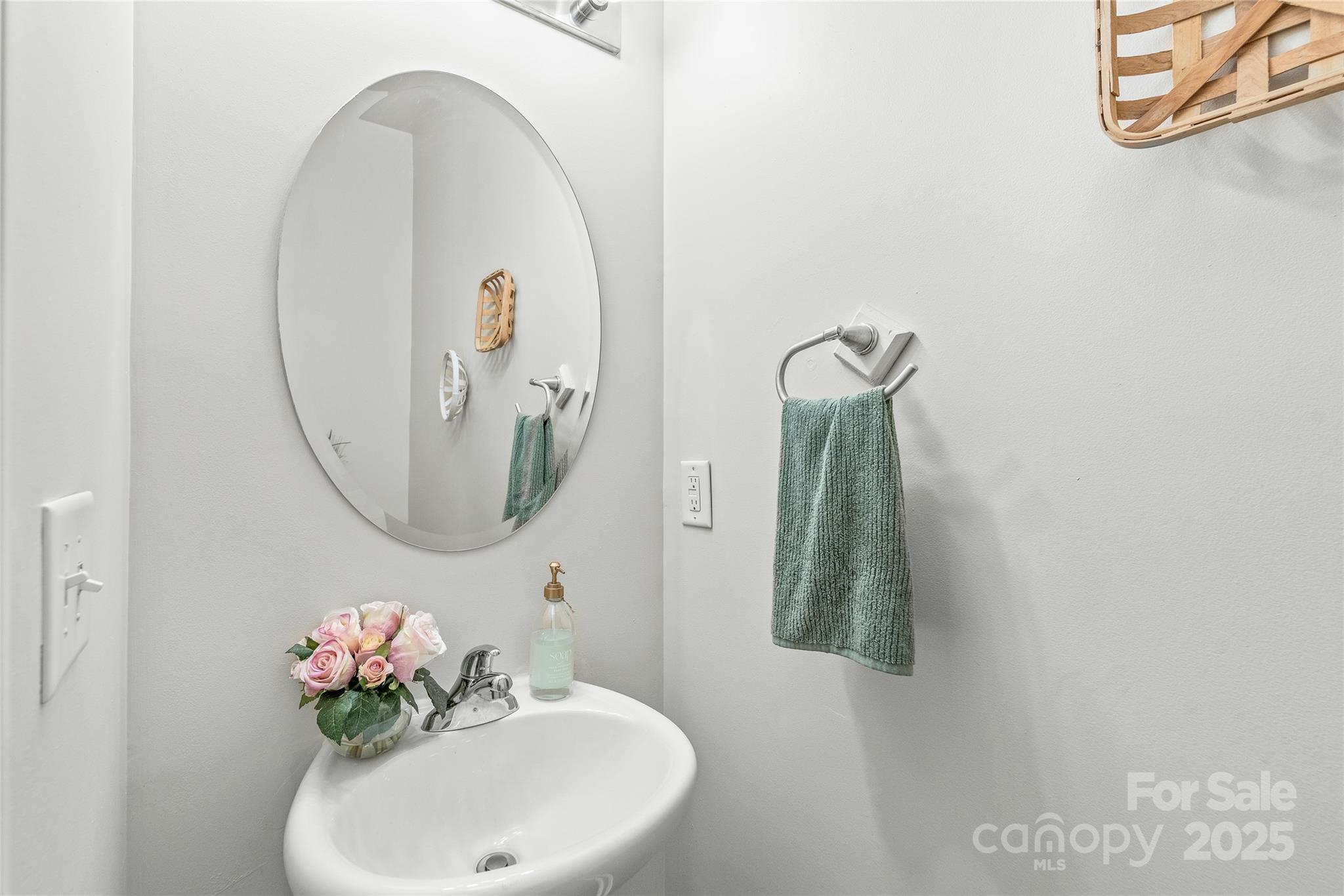 130 Clydesdale Court Property Photo 9