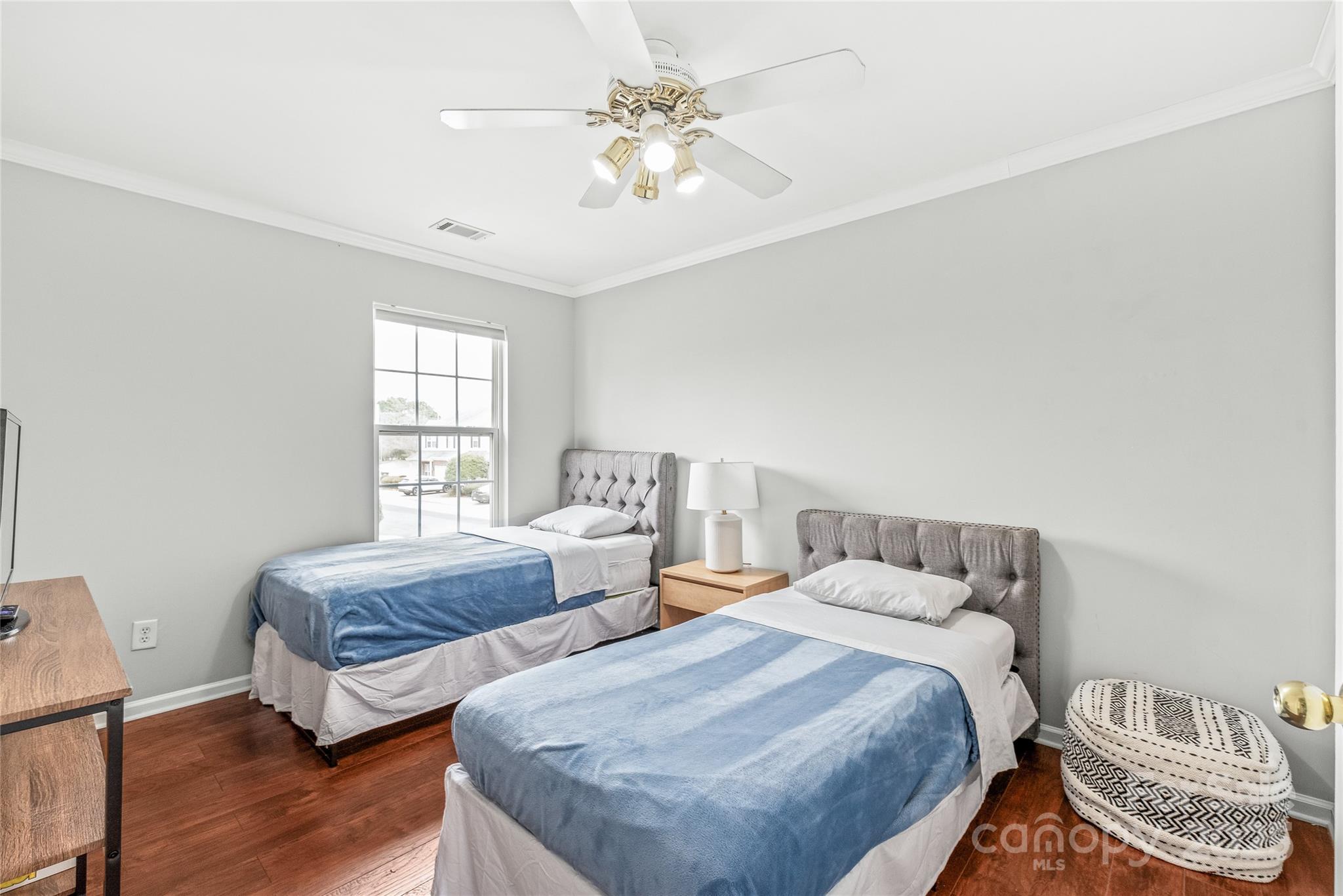 130 Clydesdale Court Property Photo 16