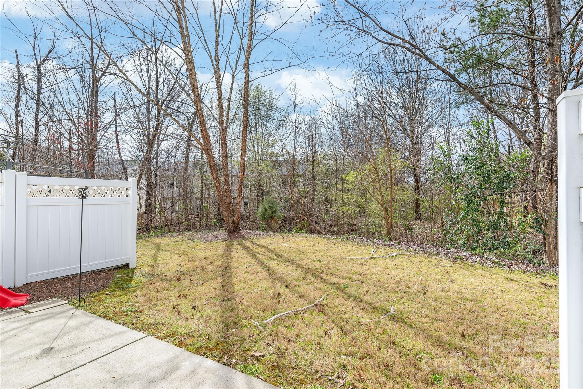 130 Clydesdale Court Property Photo 17