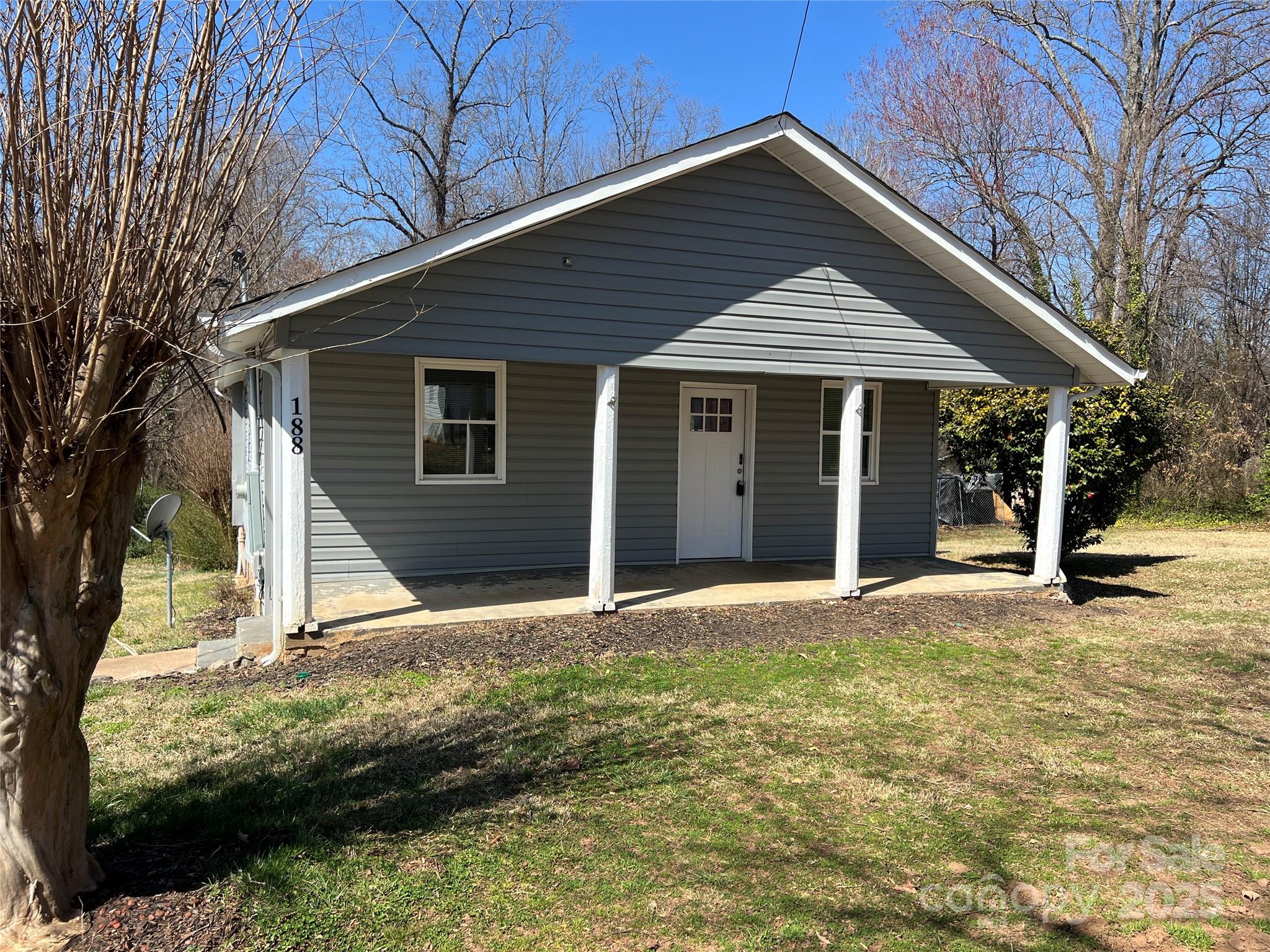 188 13th Street Property Photo