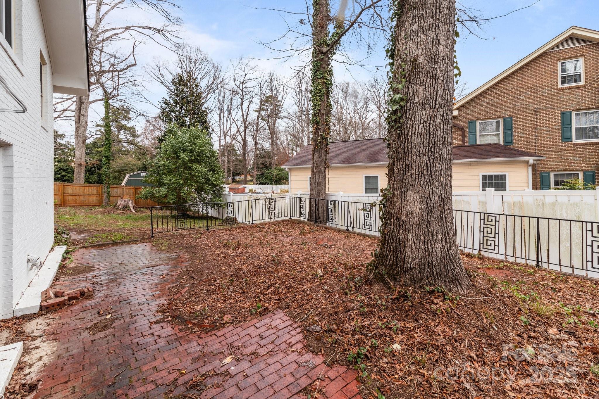 805 East Street Property Photo 13