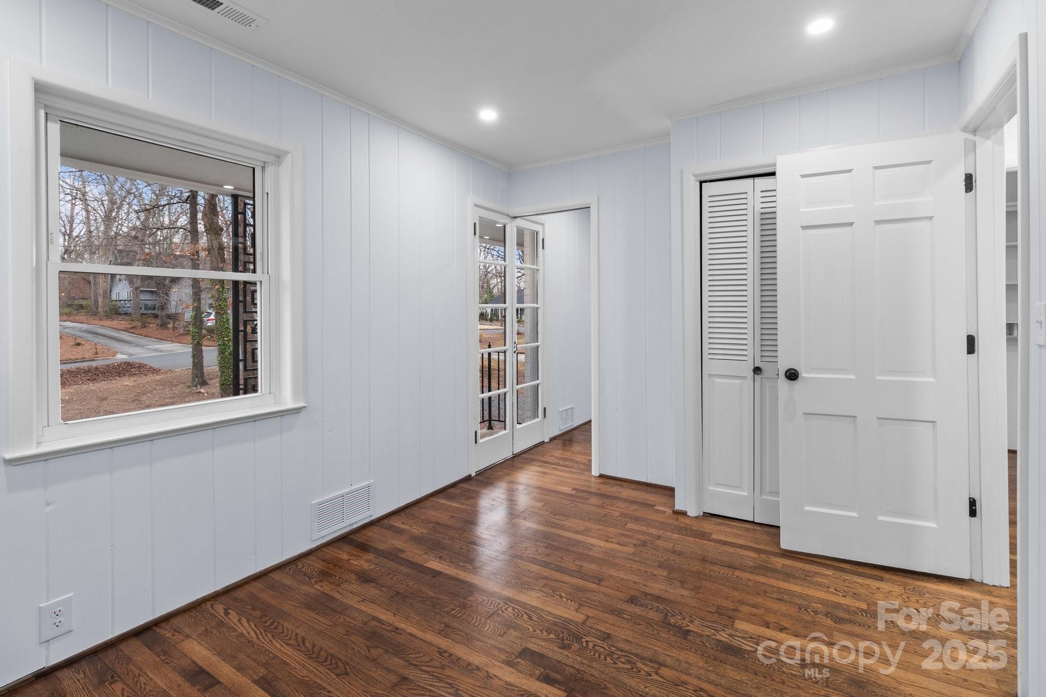 805 East Street Property Photo 37