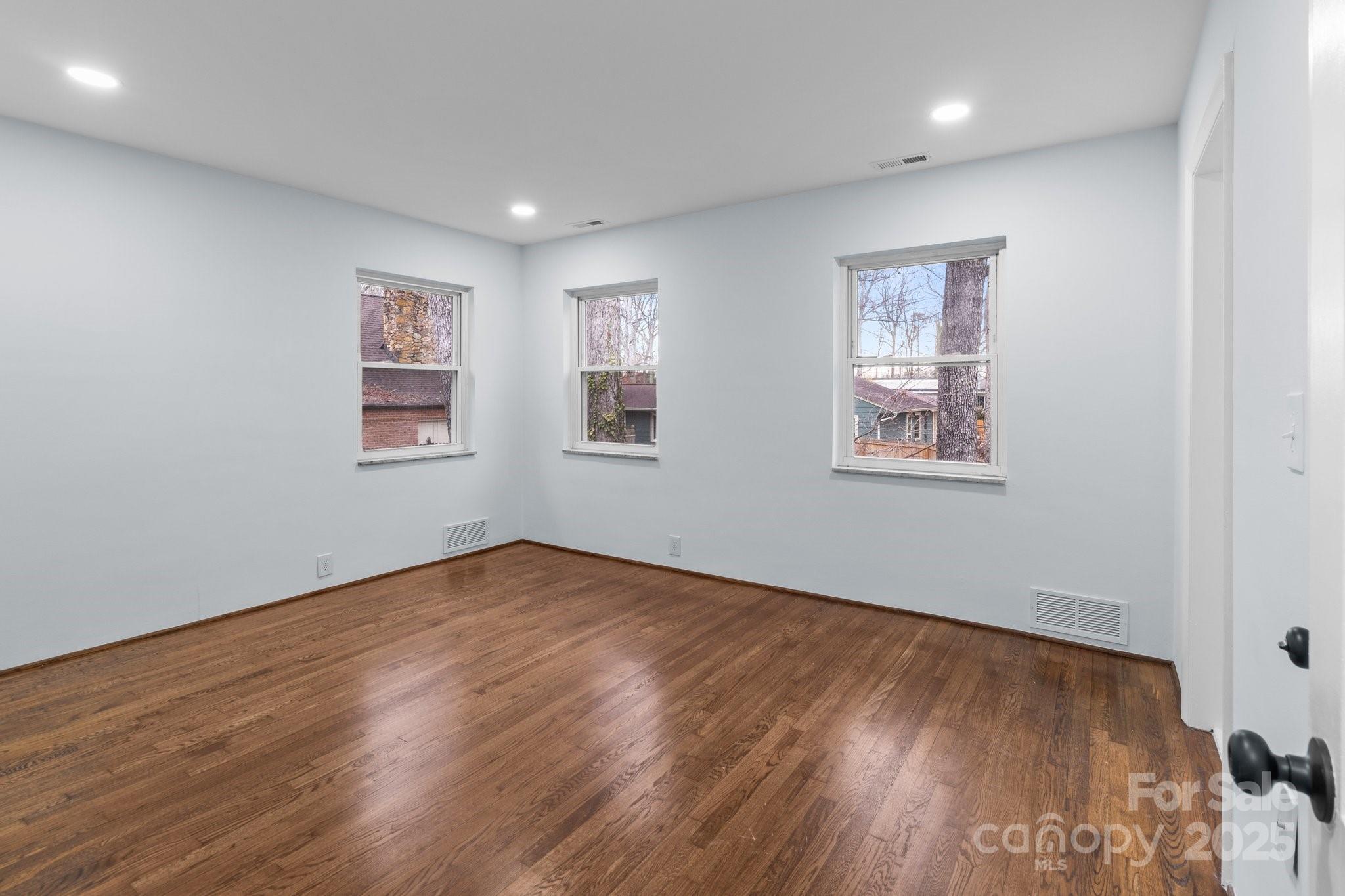 805 East Street Property Photo 39