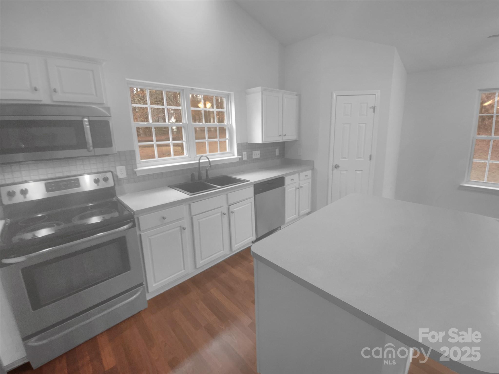 6809 Brancusi Court Property Photo 6
