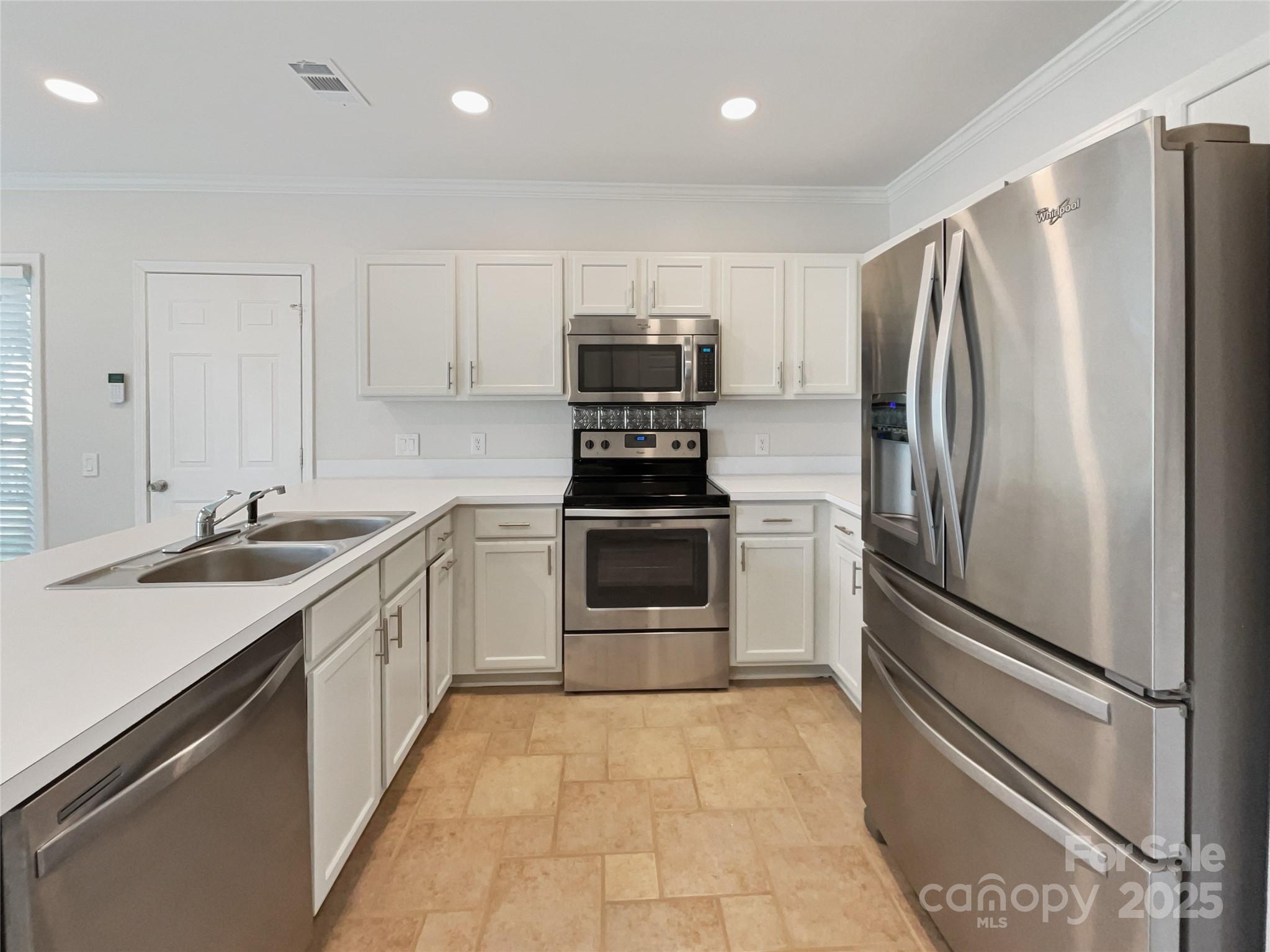 13424 Kibworth Lane Property Photo 6