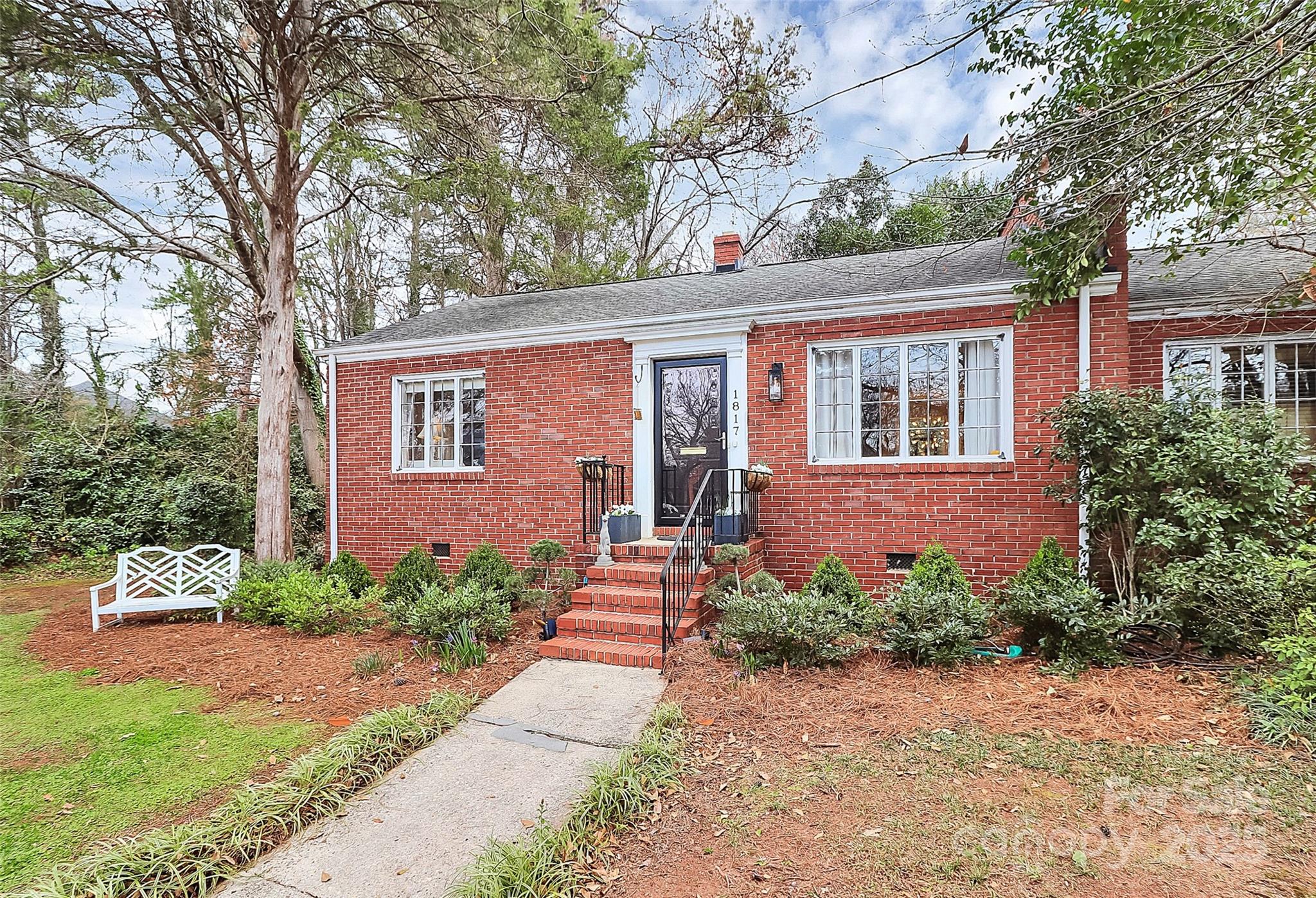 1817 Jameston Drive Property Photo 1