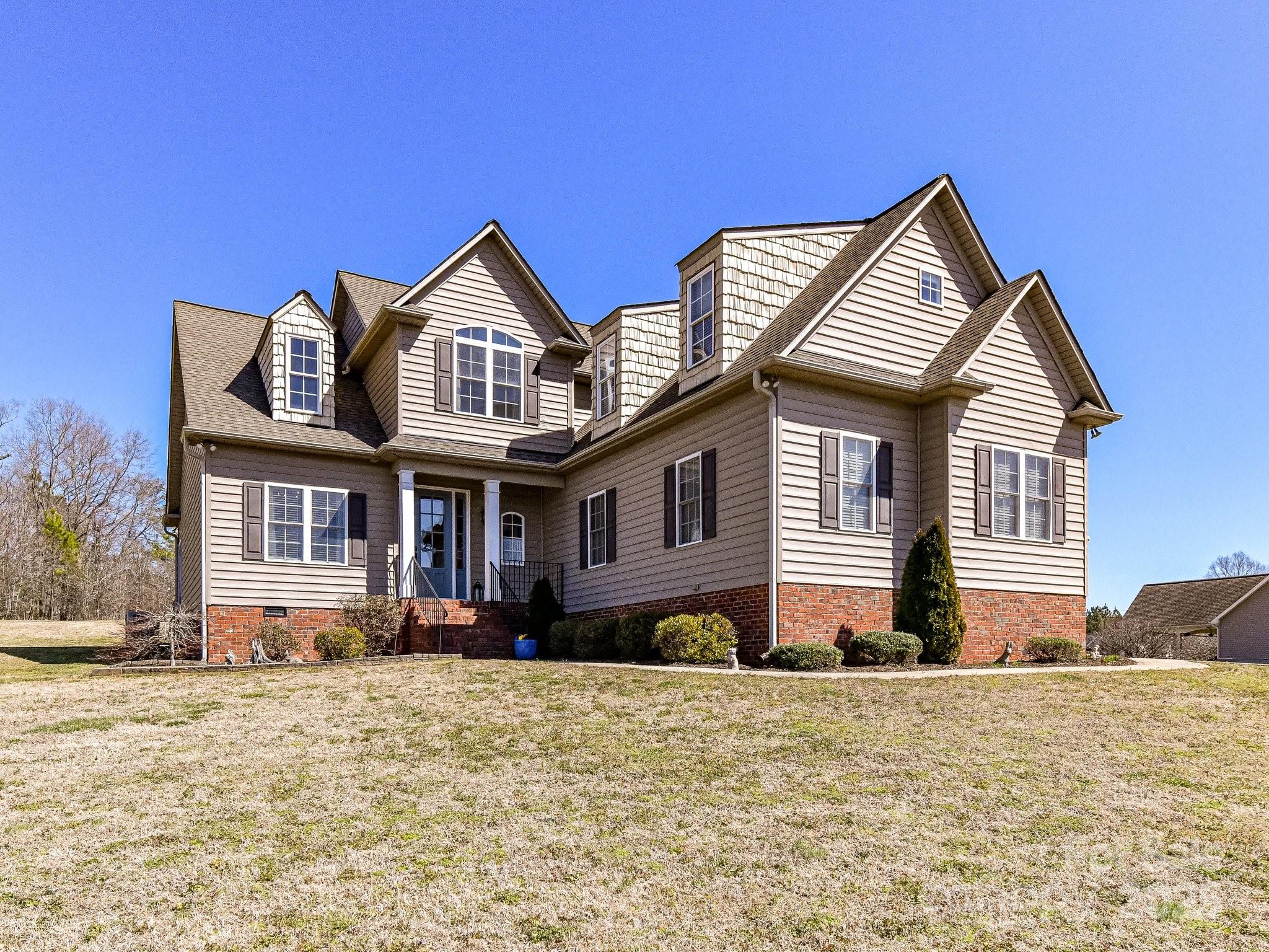 816 Springs Road Property Photo