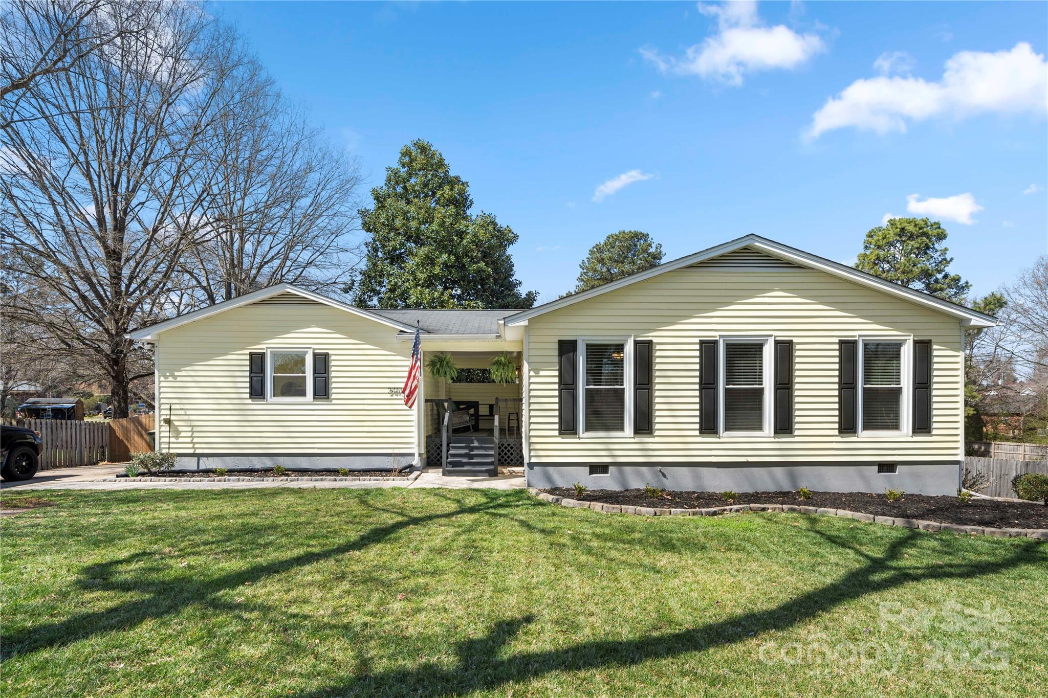 2413 Hoffman Street Property Photo