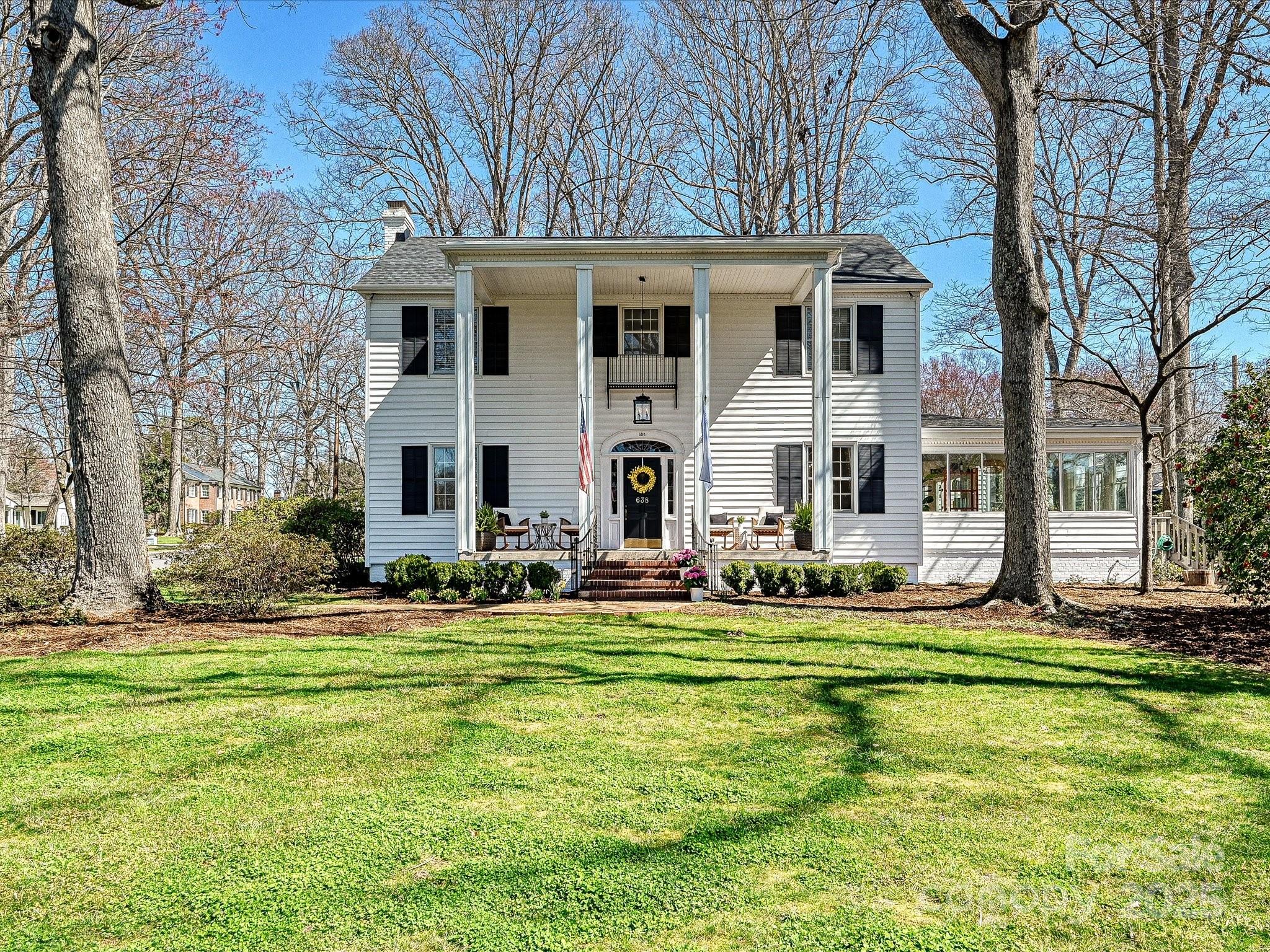 638 Forest Lane Property Photo