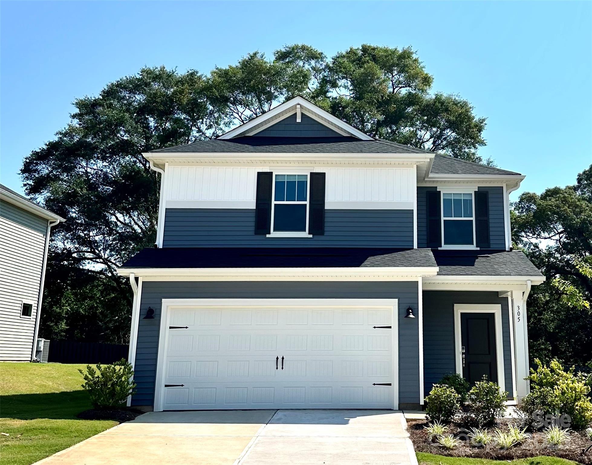 305 Alden Court Property Photo 1