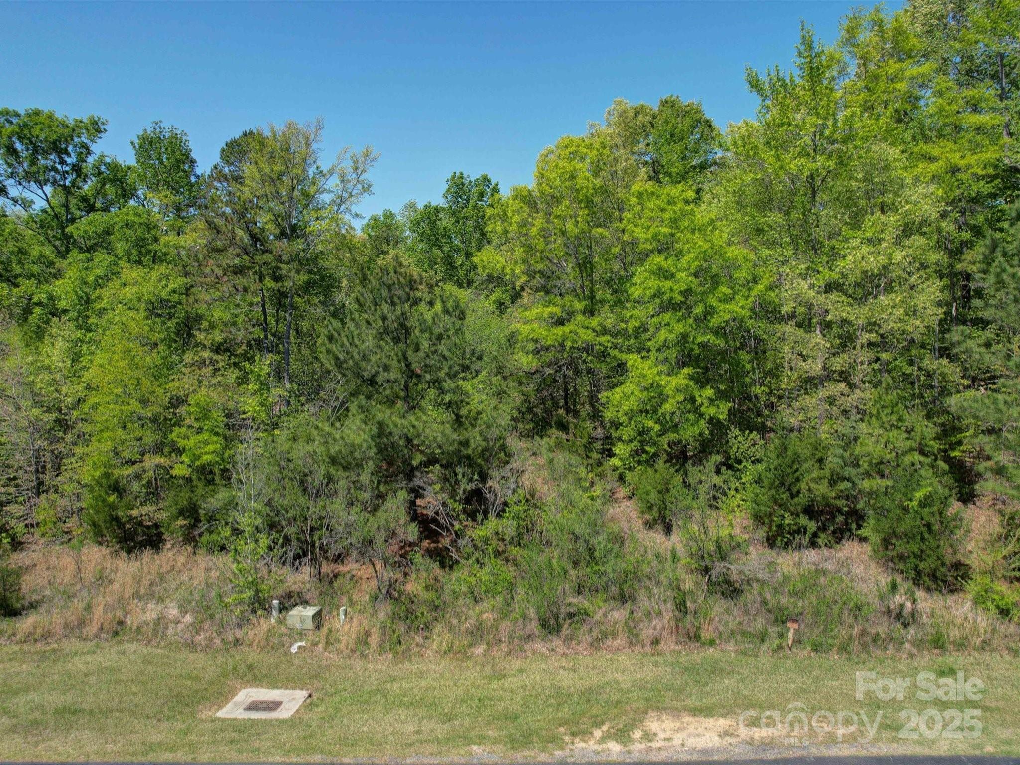 5157 Longbrooke Court Property Photo 5