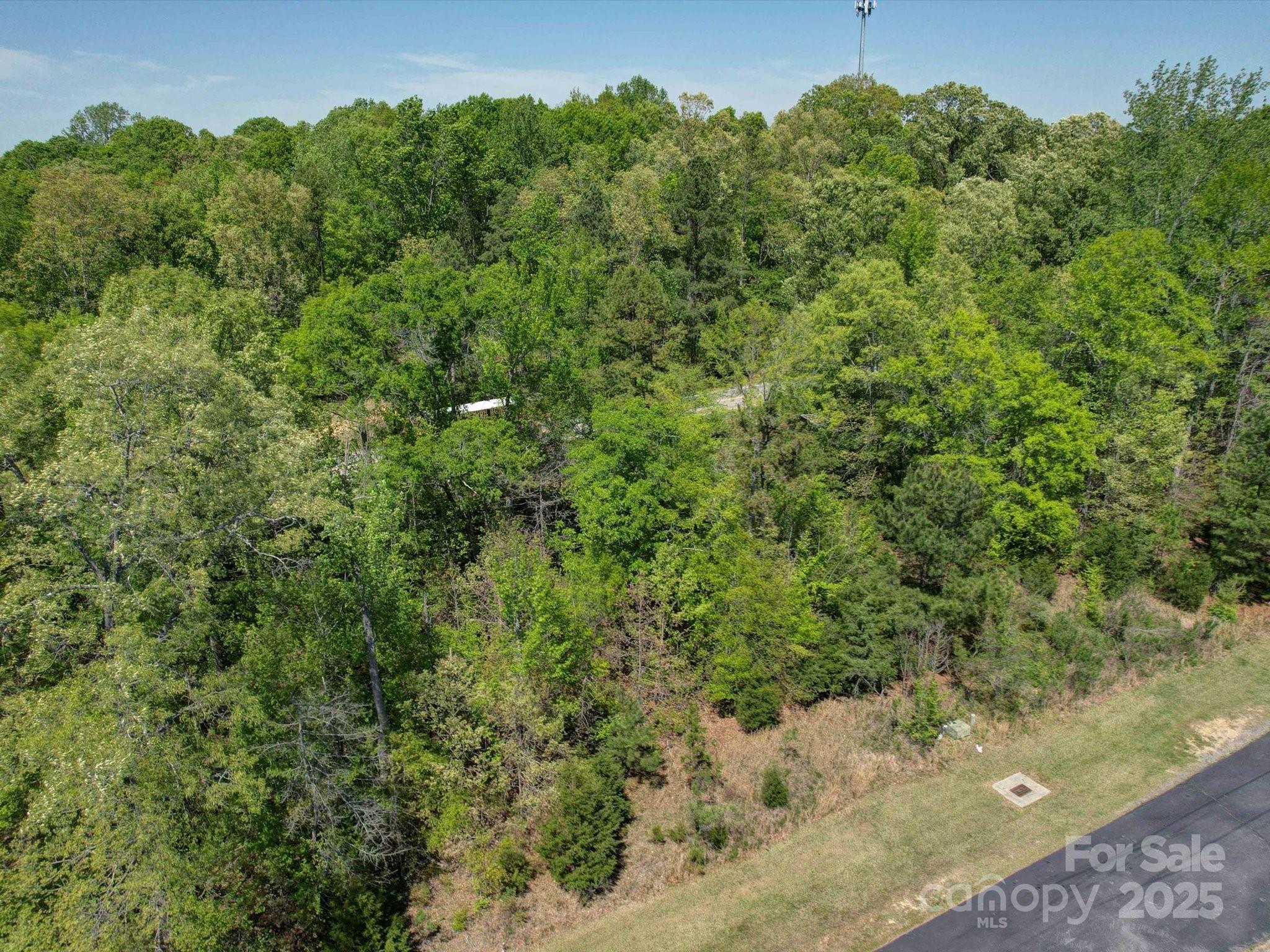 5157 Longbrooke Court Property Photo 6