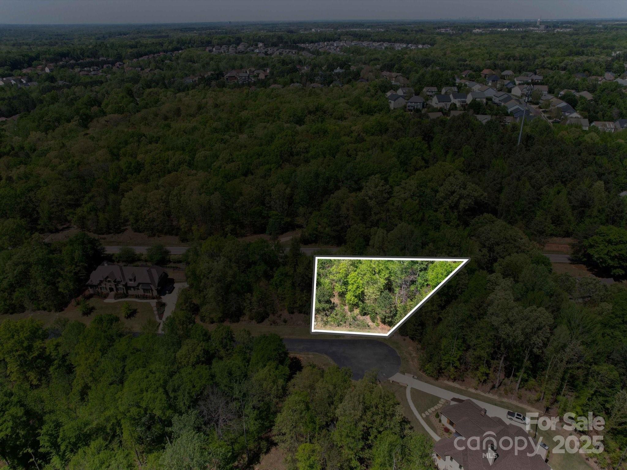 5157 Longbrooke Court Property Photo 23