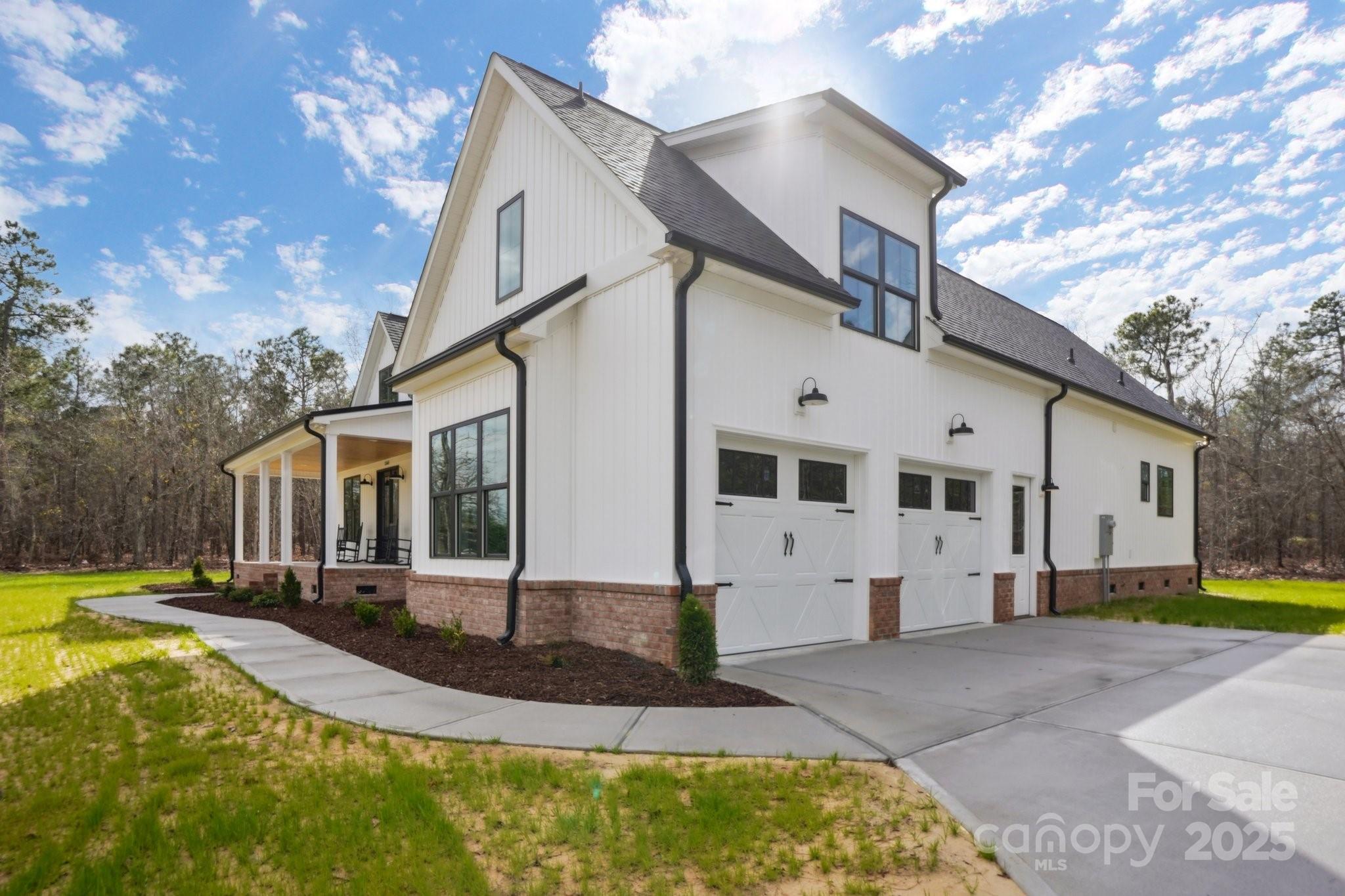 1560 S Arant Street Property Photo