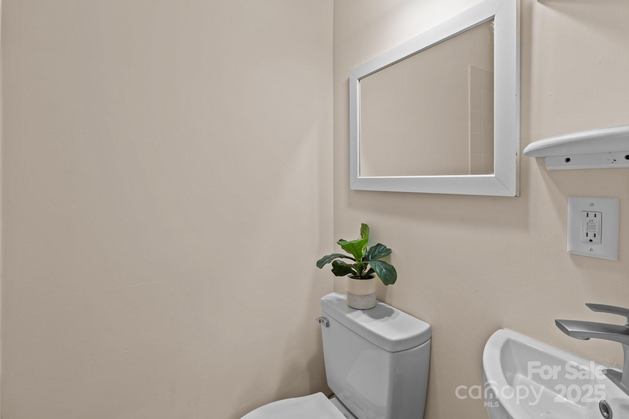 133 2nd Avenue Property Photo 11