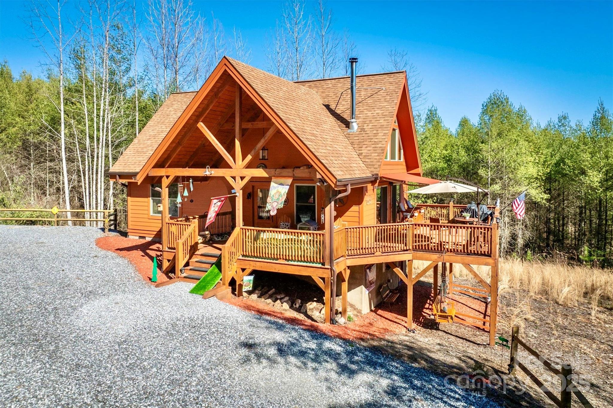 6033 Low Country Road Property Photo 1