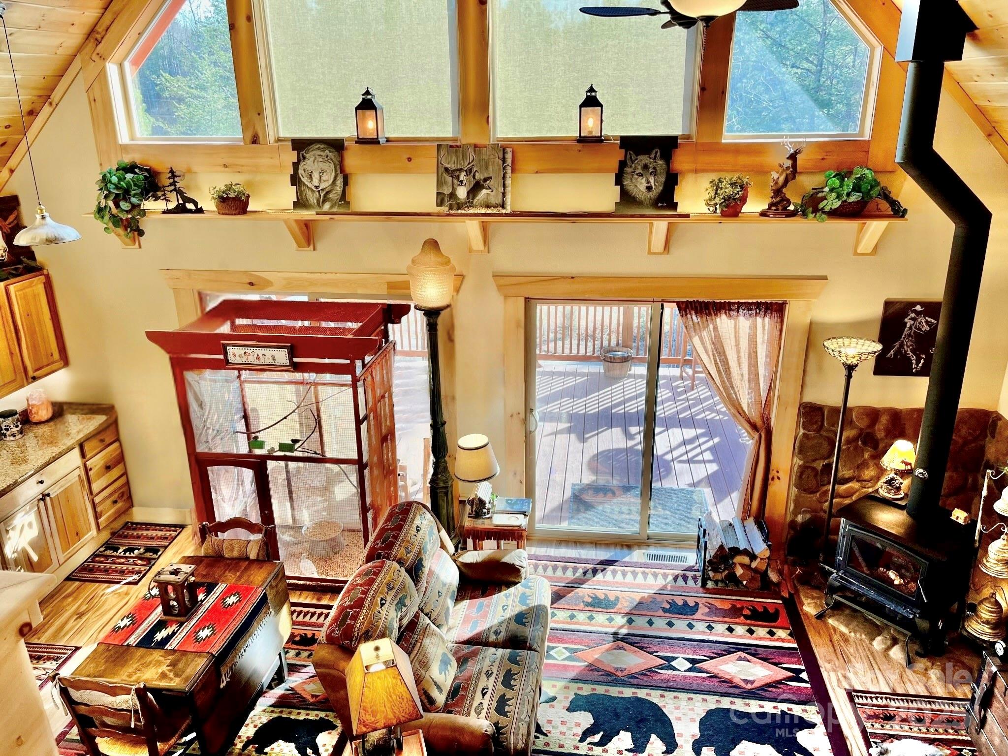 6033 Low Country Road Property Photo 9