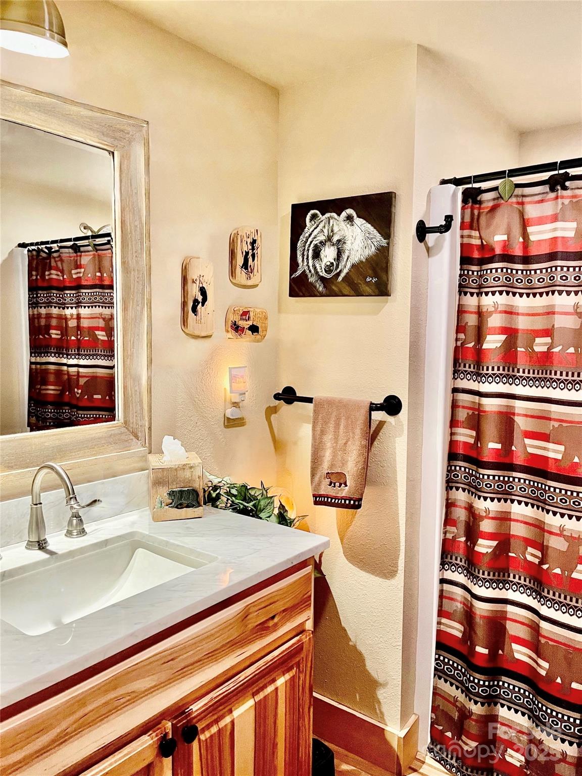 6033 Low Country Road Property Photo 13