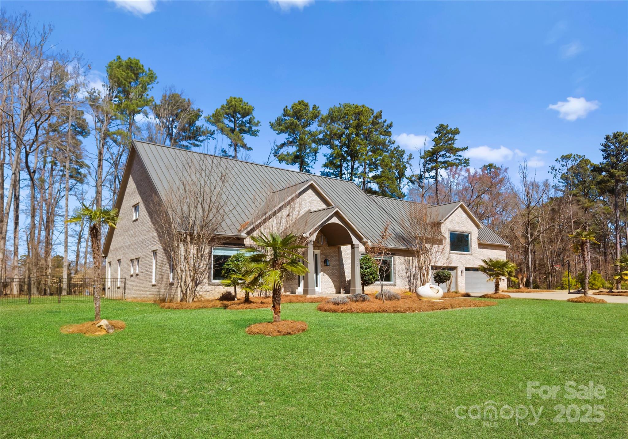 16455 Harbor View Road Property Photo