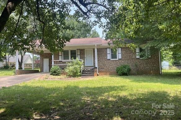 1327 Crestview Drive Property Photo 1