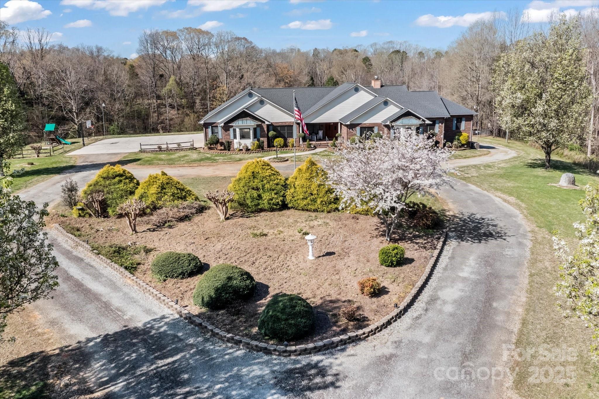 1030 Hurley School Road Property Photo 4