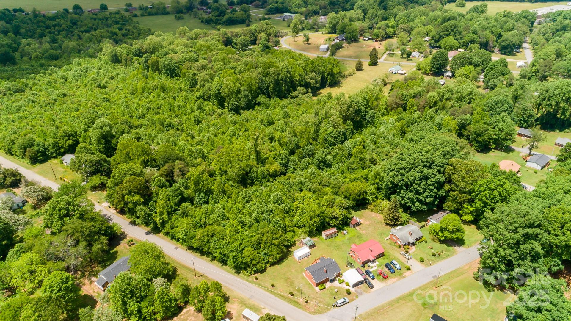 3 Williams Avenue Property Photo 5