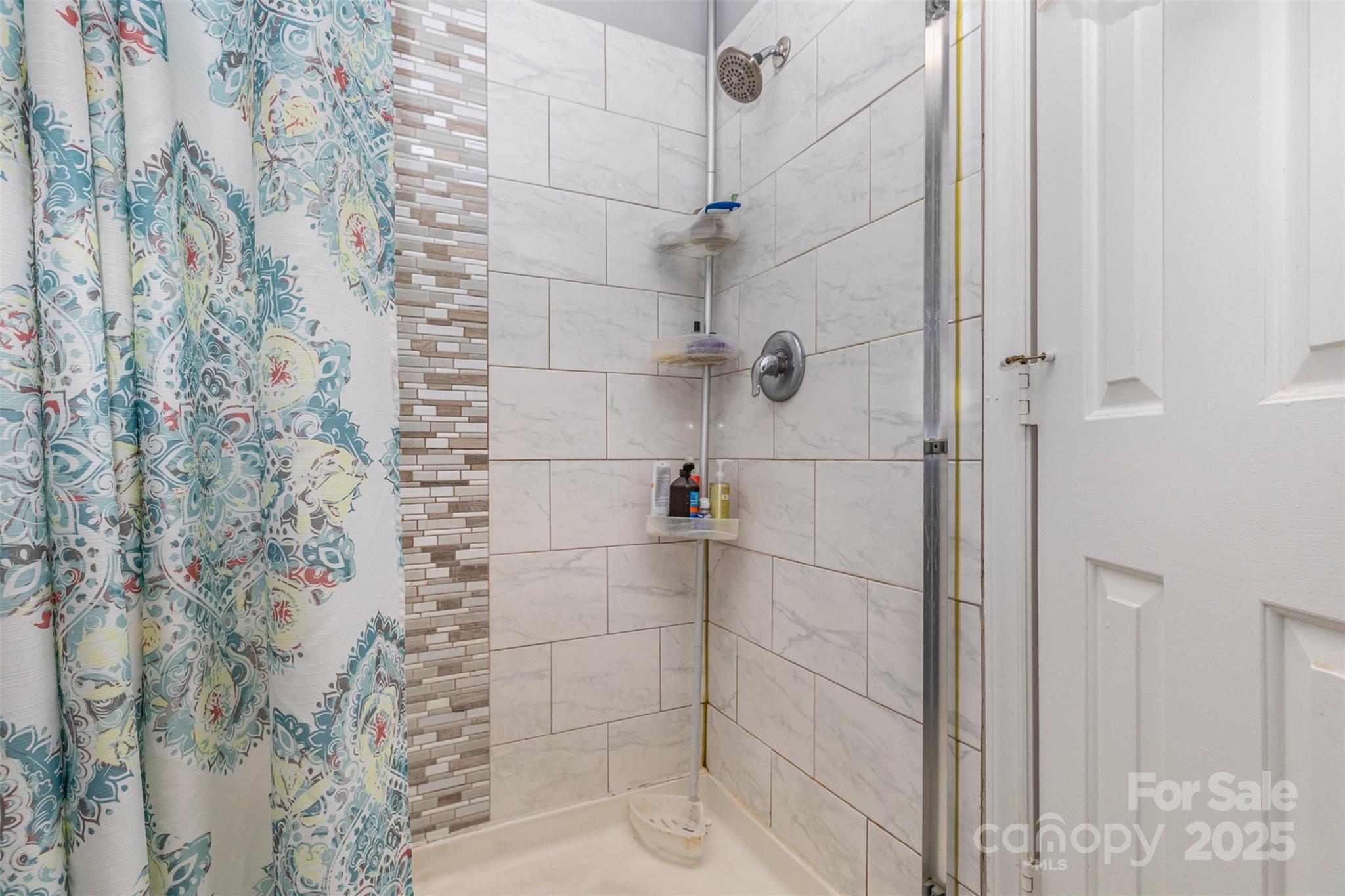 9035 J M Keynes Drive 33 Property Photo 10