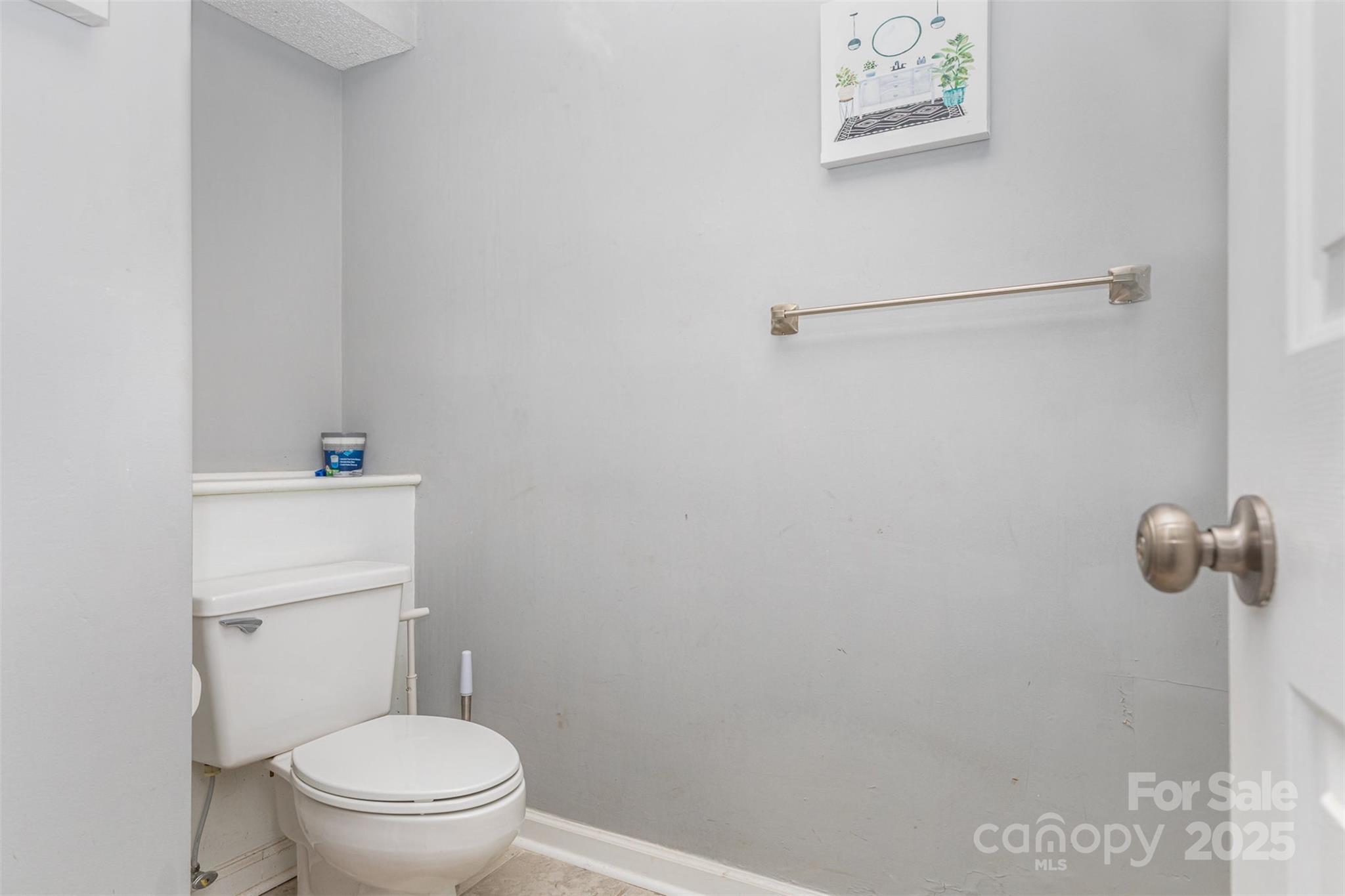 9035 J M Keynes Drive 33 Property Photo 12